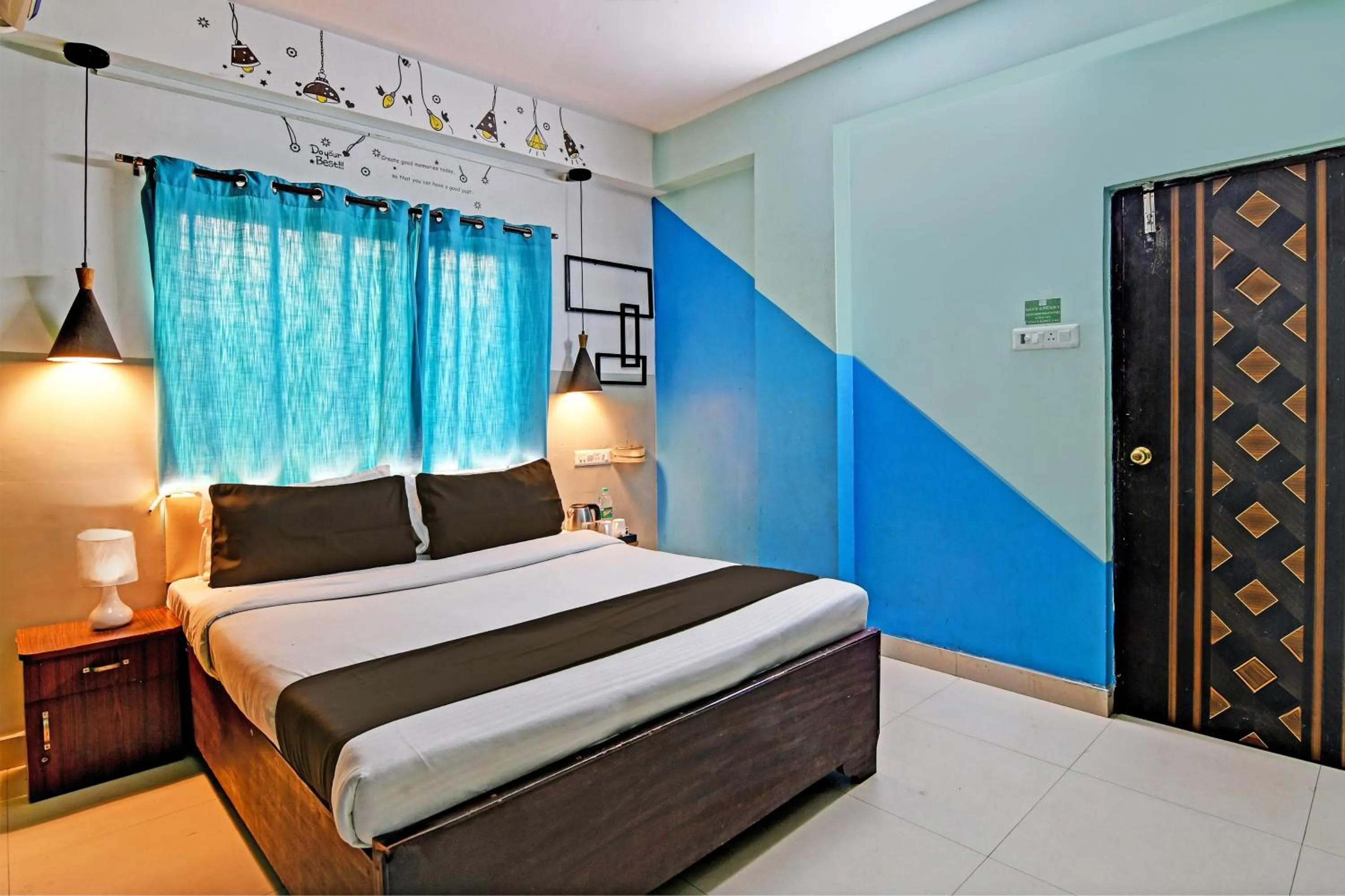 Bedroom, Bed in Super OYO 82026 BANGUR INN