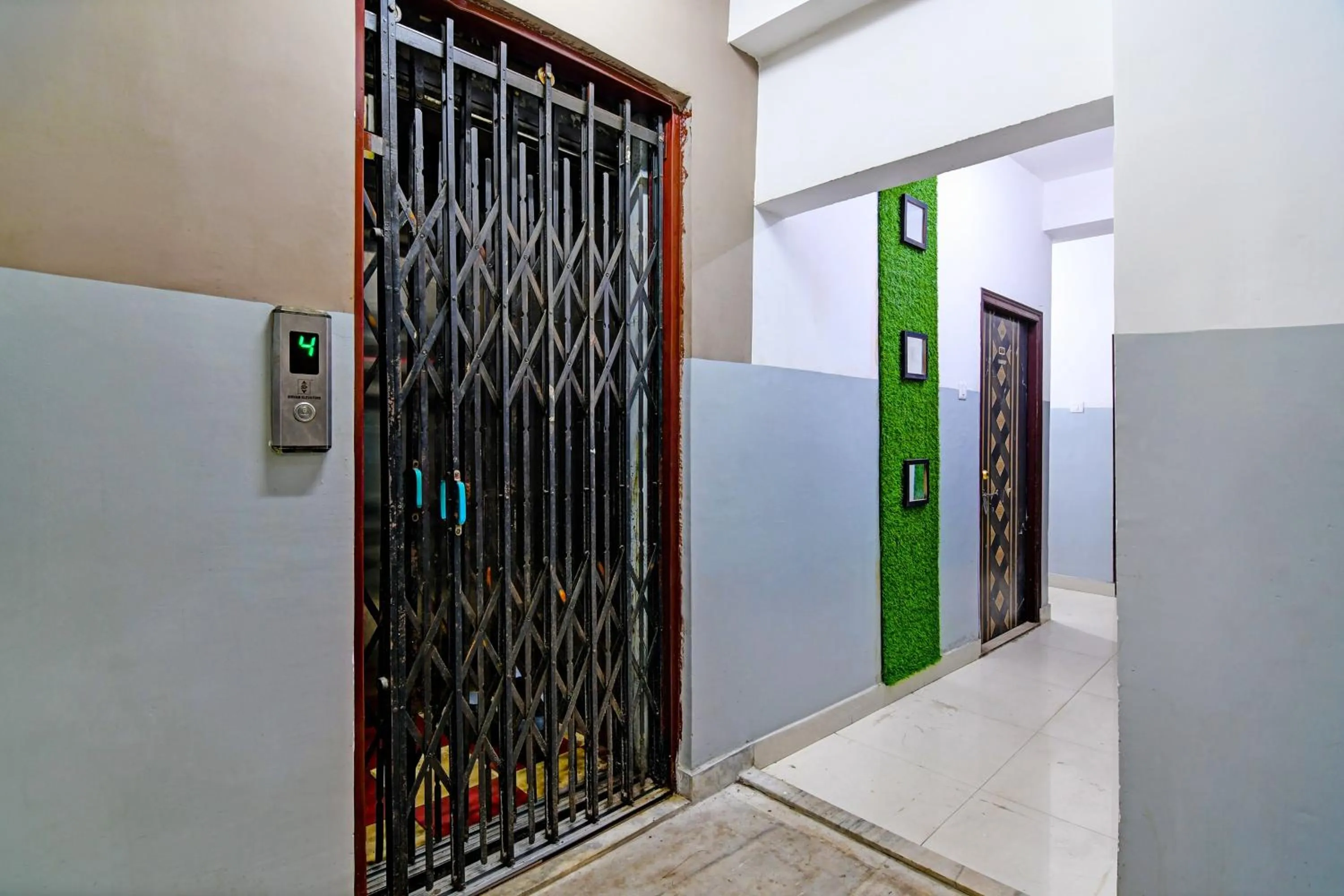 Lobby or reception in Super OYO 82026 BANGUR INN