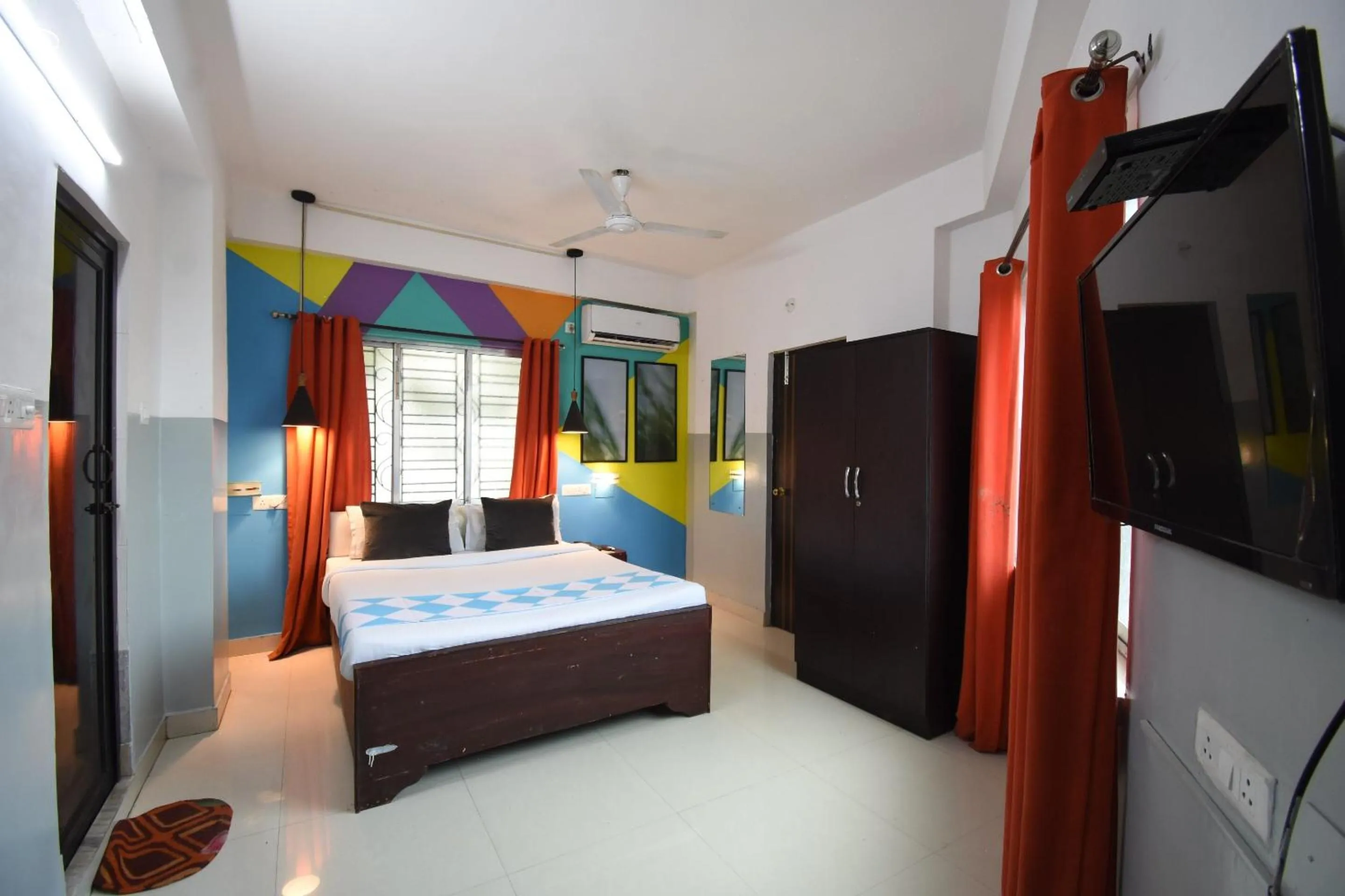 Bedroom, Bed in Super OYO 82026 BANGUR INN