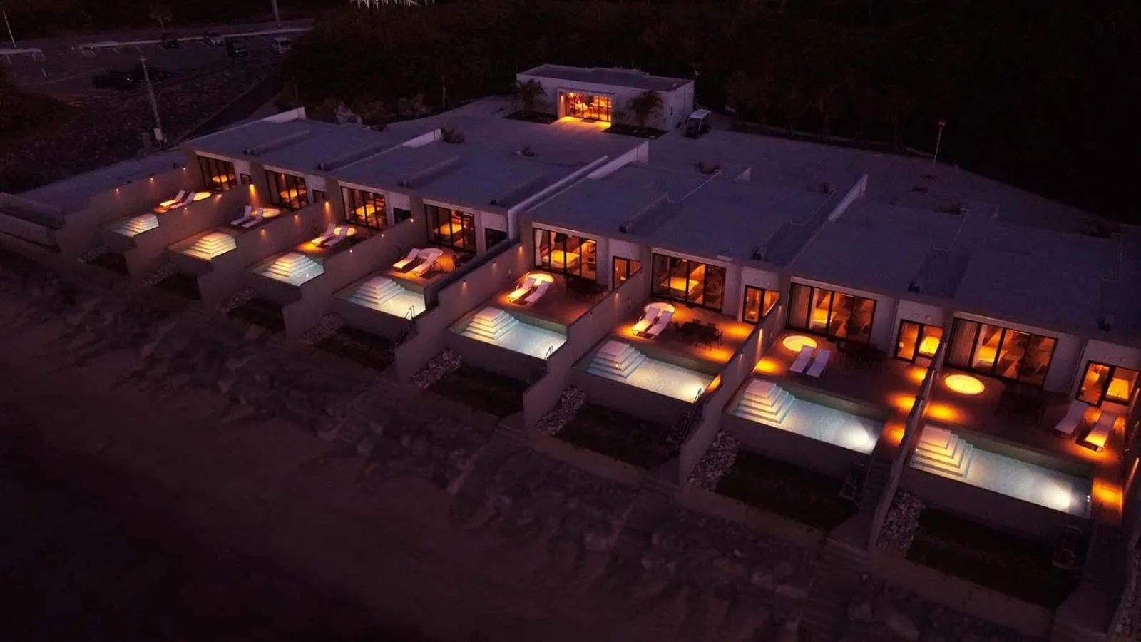 Property building in Feliz Villa Suite Kourijima View