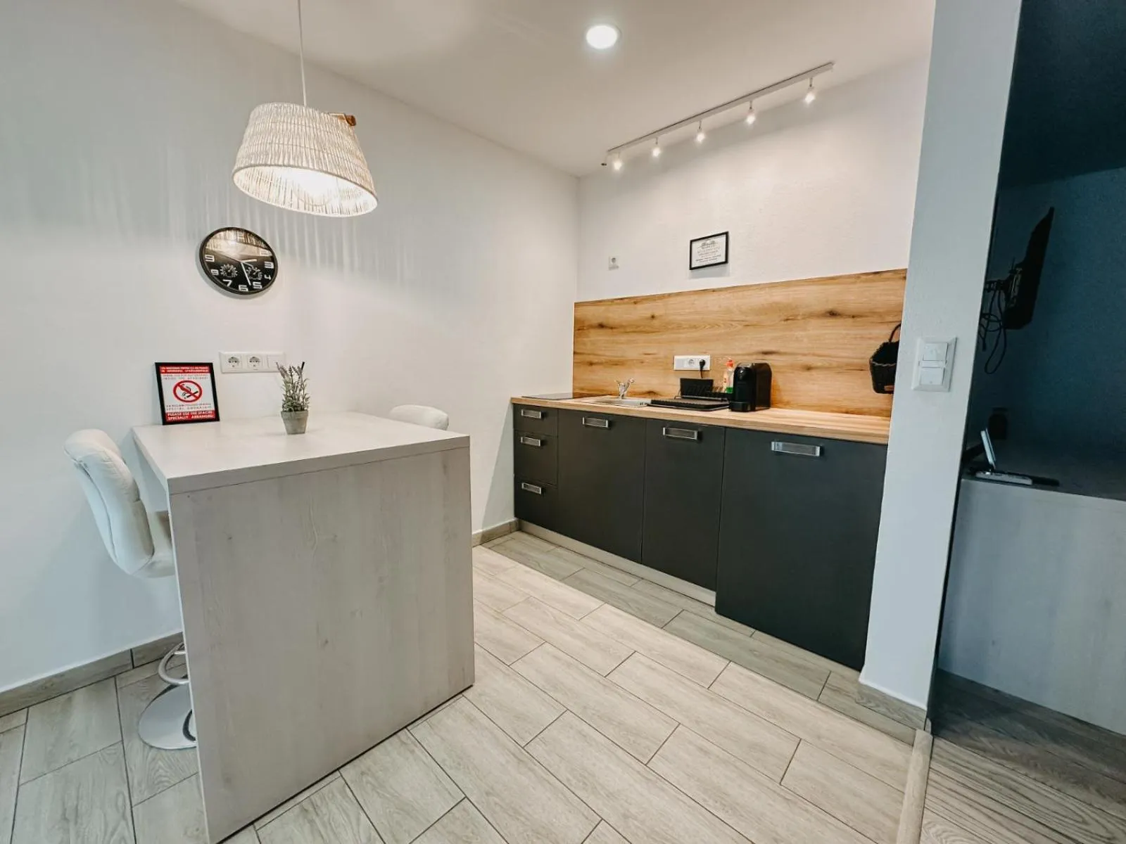 Kitchen or kitchenette in Marcos Apartments Victoriei - self check-in