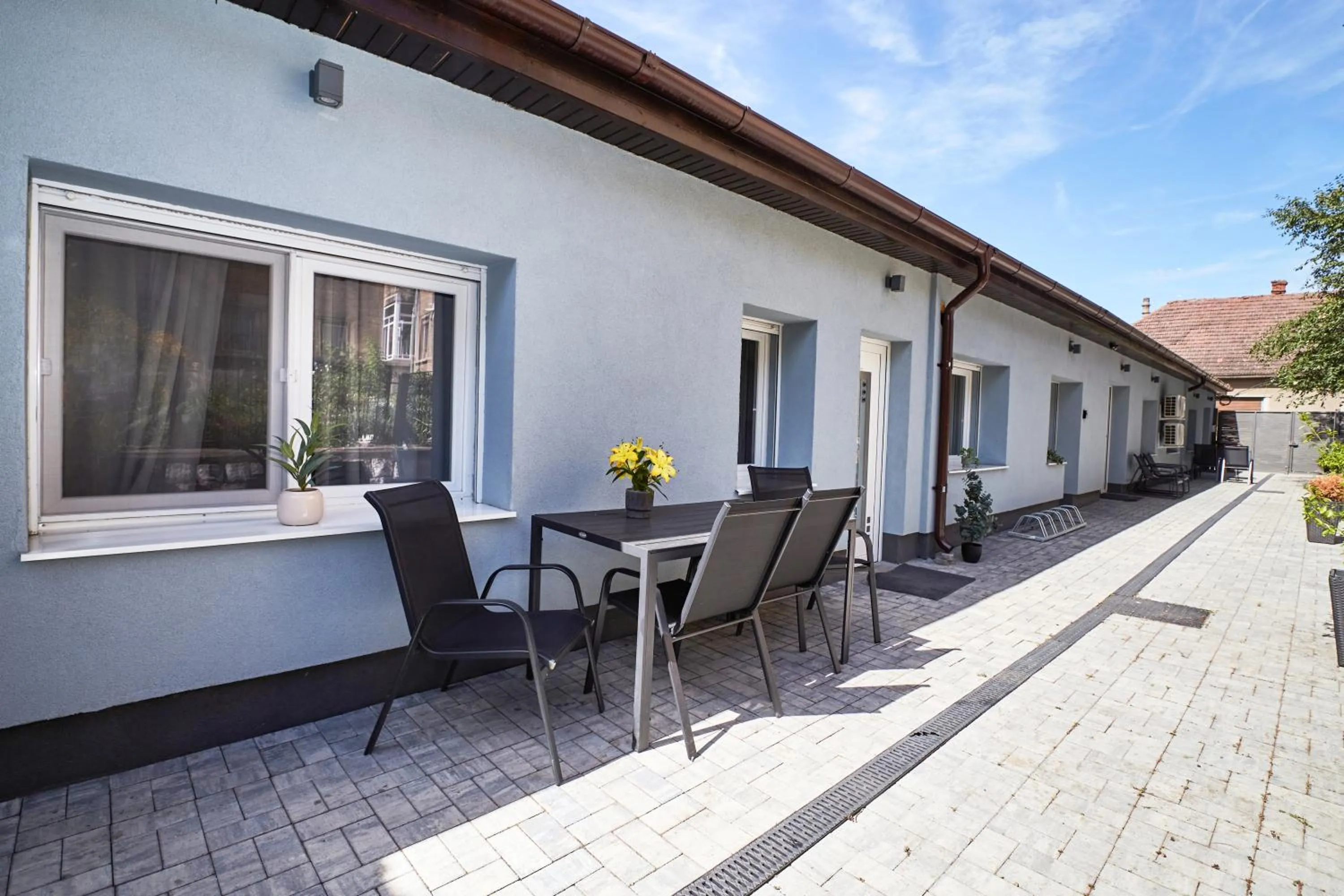 Property building in Marcos Apartments Victoriei - self check-in