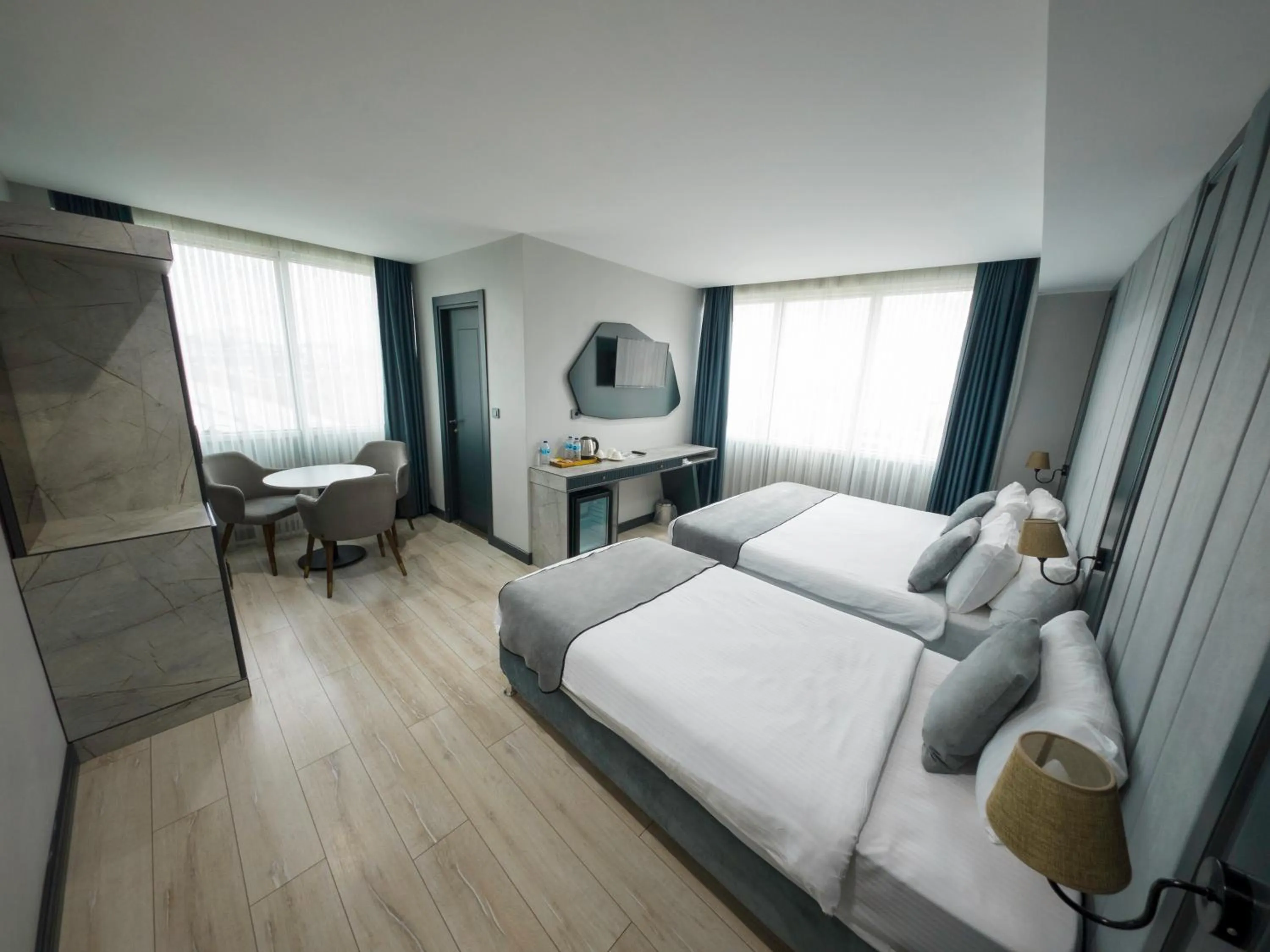 Photo of the whole room, Bed in Express Plus Hotel