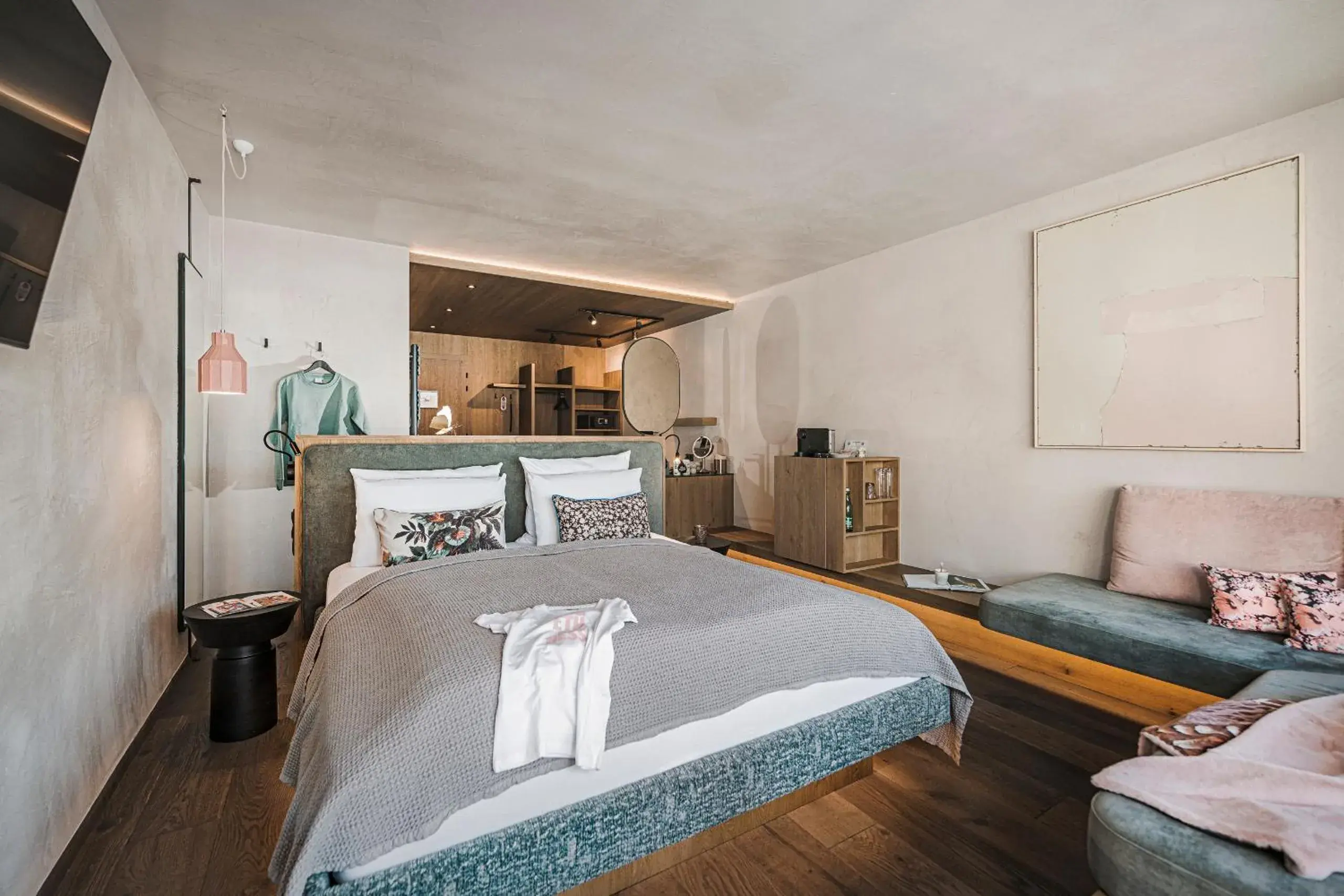 Deluxe Double Room with Balcony in Coolnest Deluxe Double Room with Balcony in Coolnest