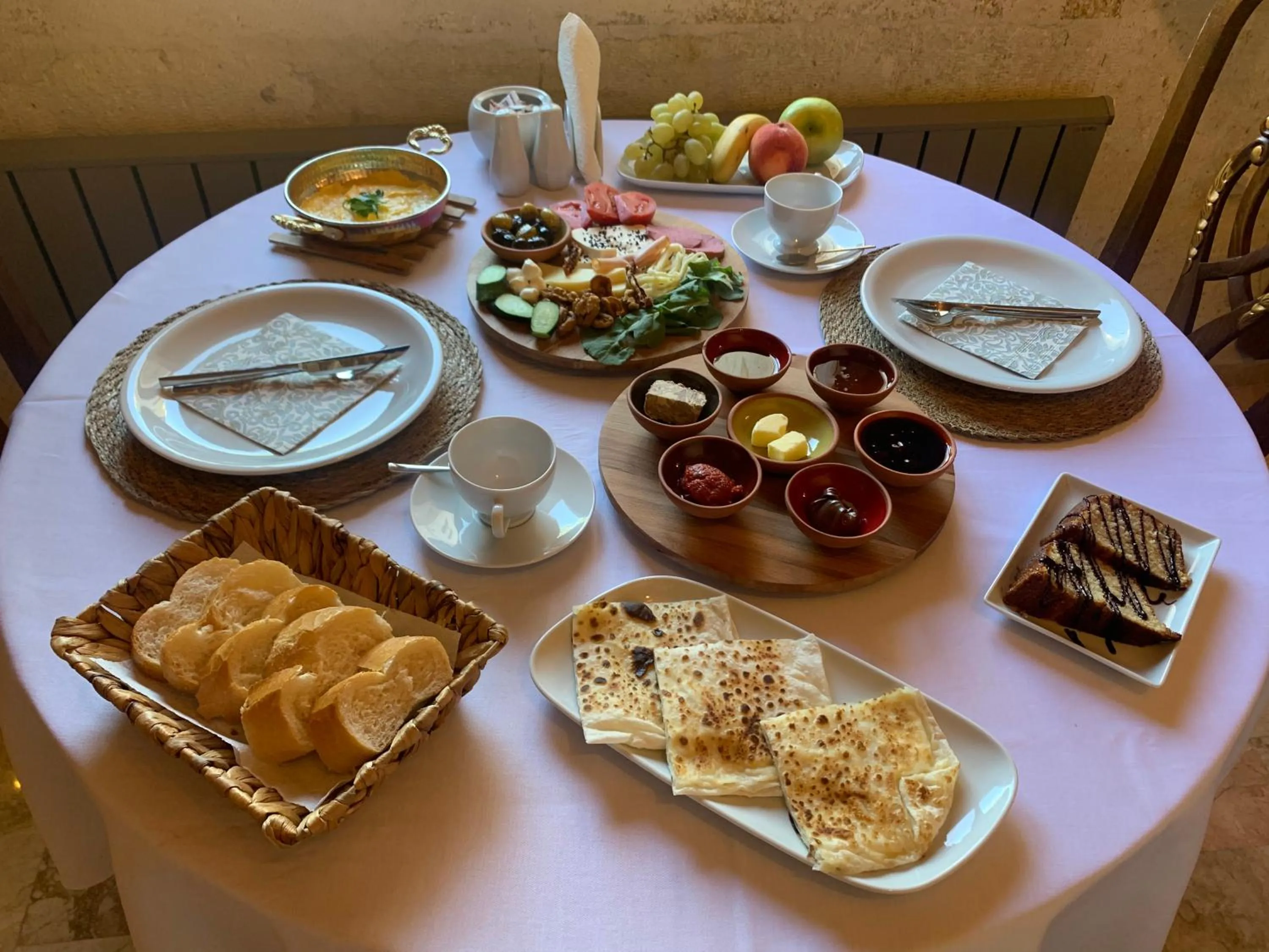 Breakfast in House 1938 Special Cave Hotel