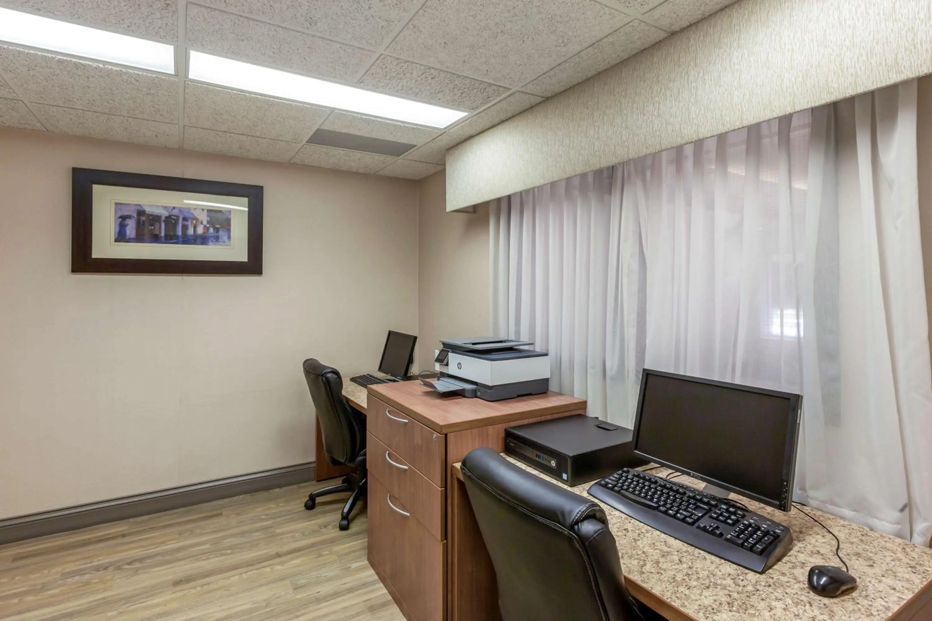 Business facilities in Best Western Plus Burlington Inn & Suites