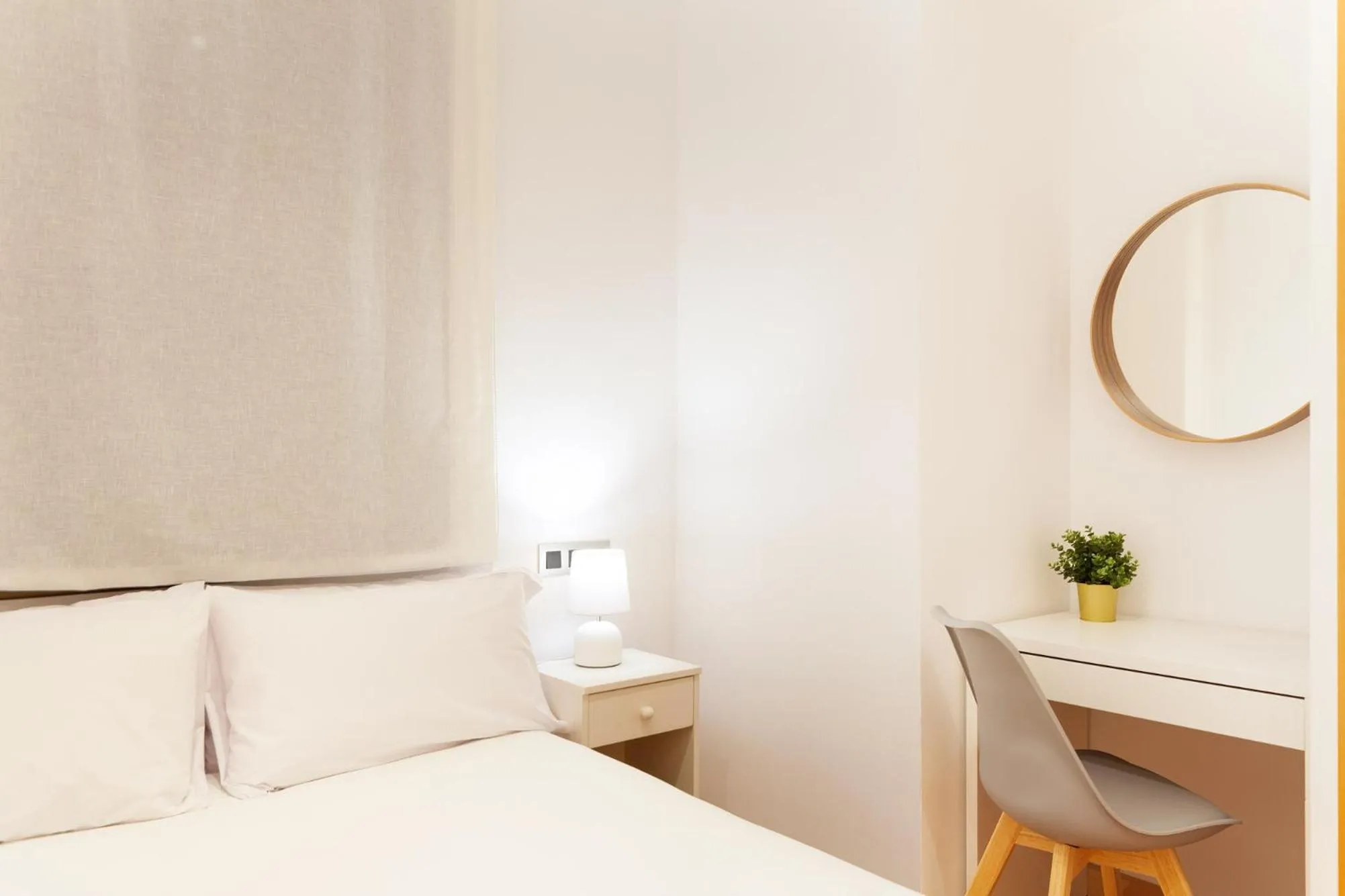 Bedroom, Bed in Stay U-nique Apartments Terrassa