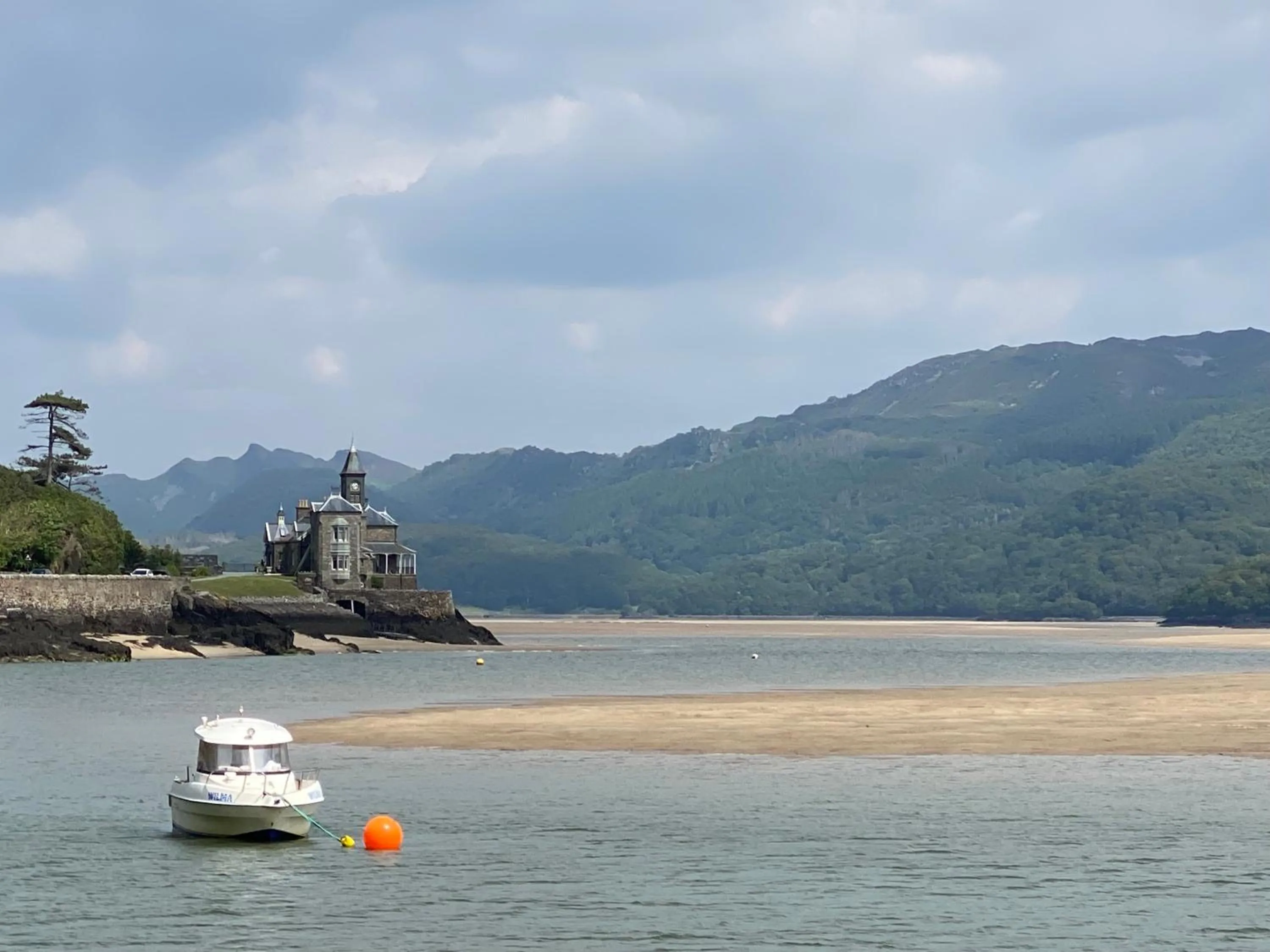 Natural landscape in No6