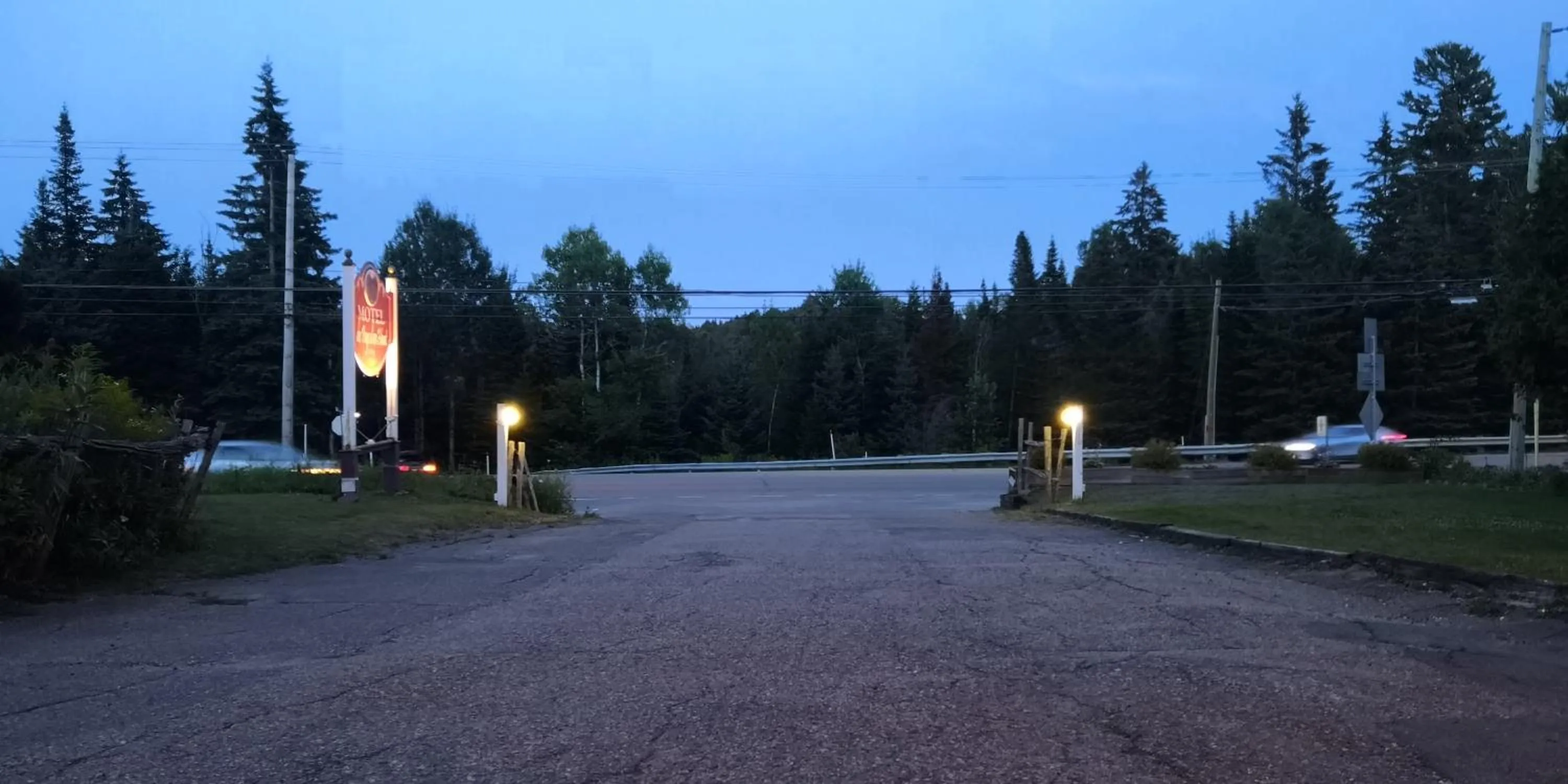 Motel Des Pays D'En Haut