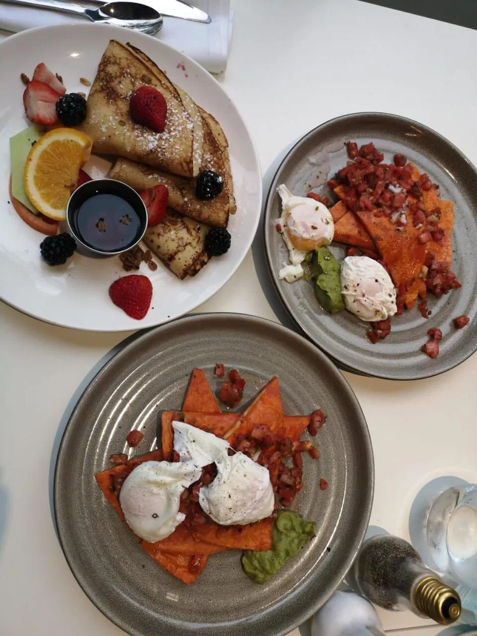 Breakfast in Hotel PUR, Quebec, a Tribute Portfolio Hotel