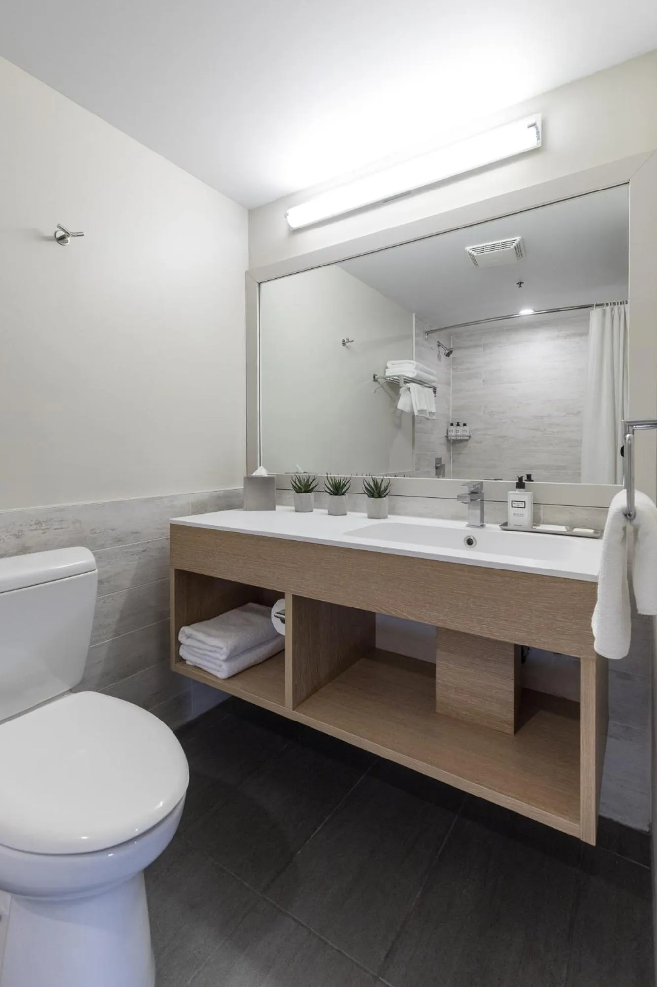 Property building in The Crystal Lodge