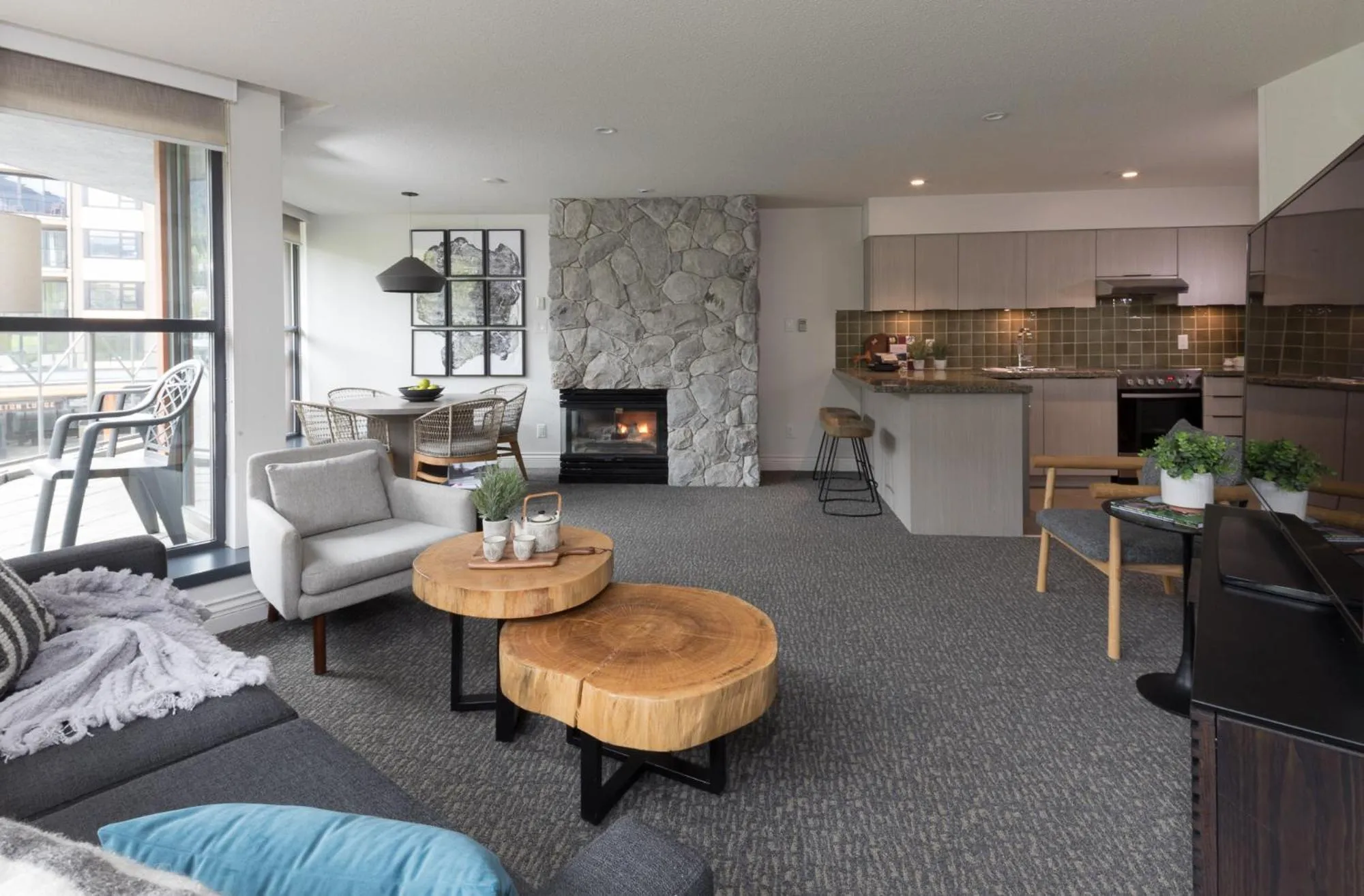 TV and multimedia in The Crystal Lodge