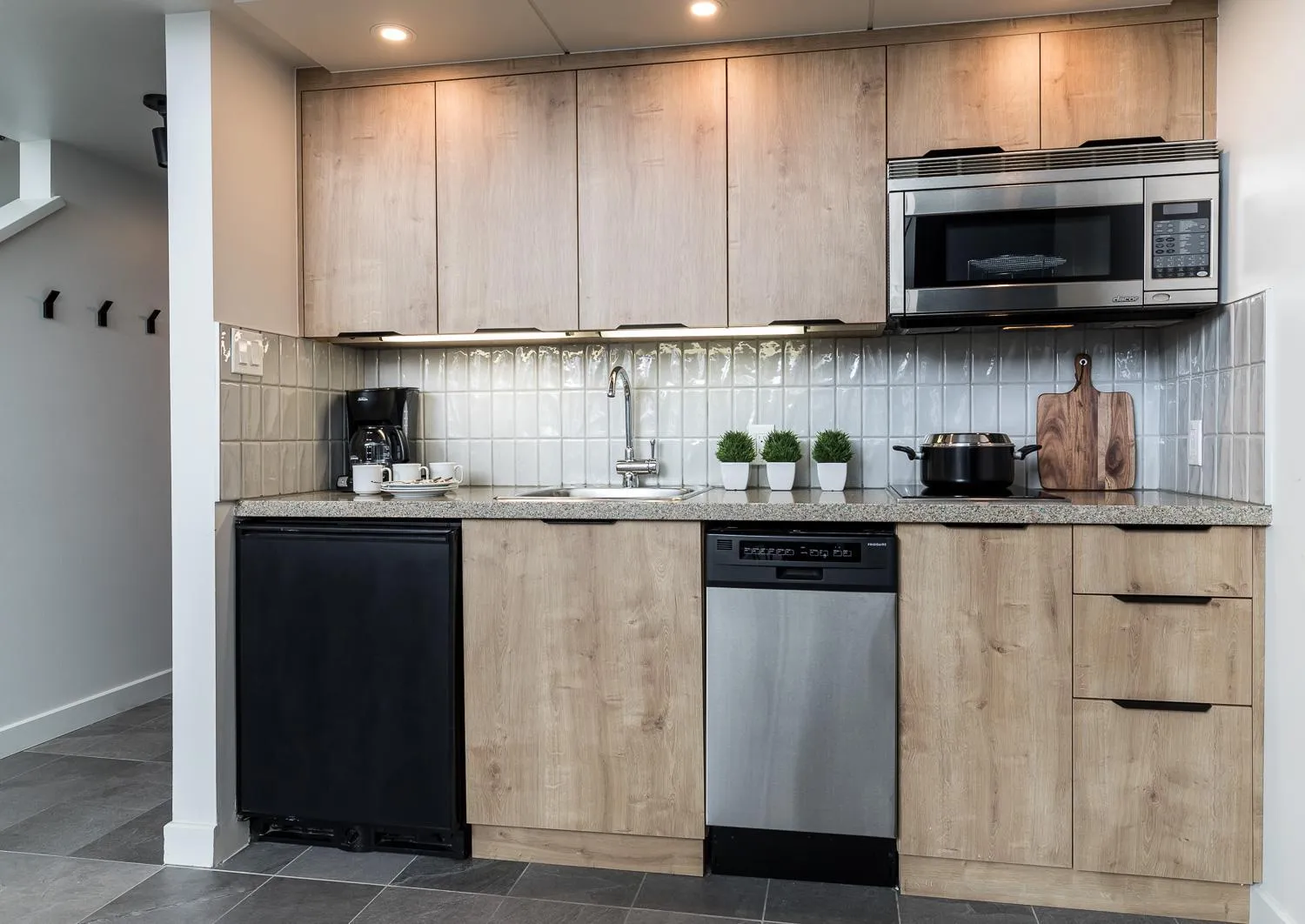 Kitchen or kitchenette in The Crystal Lodge