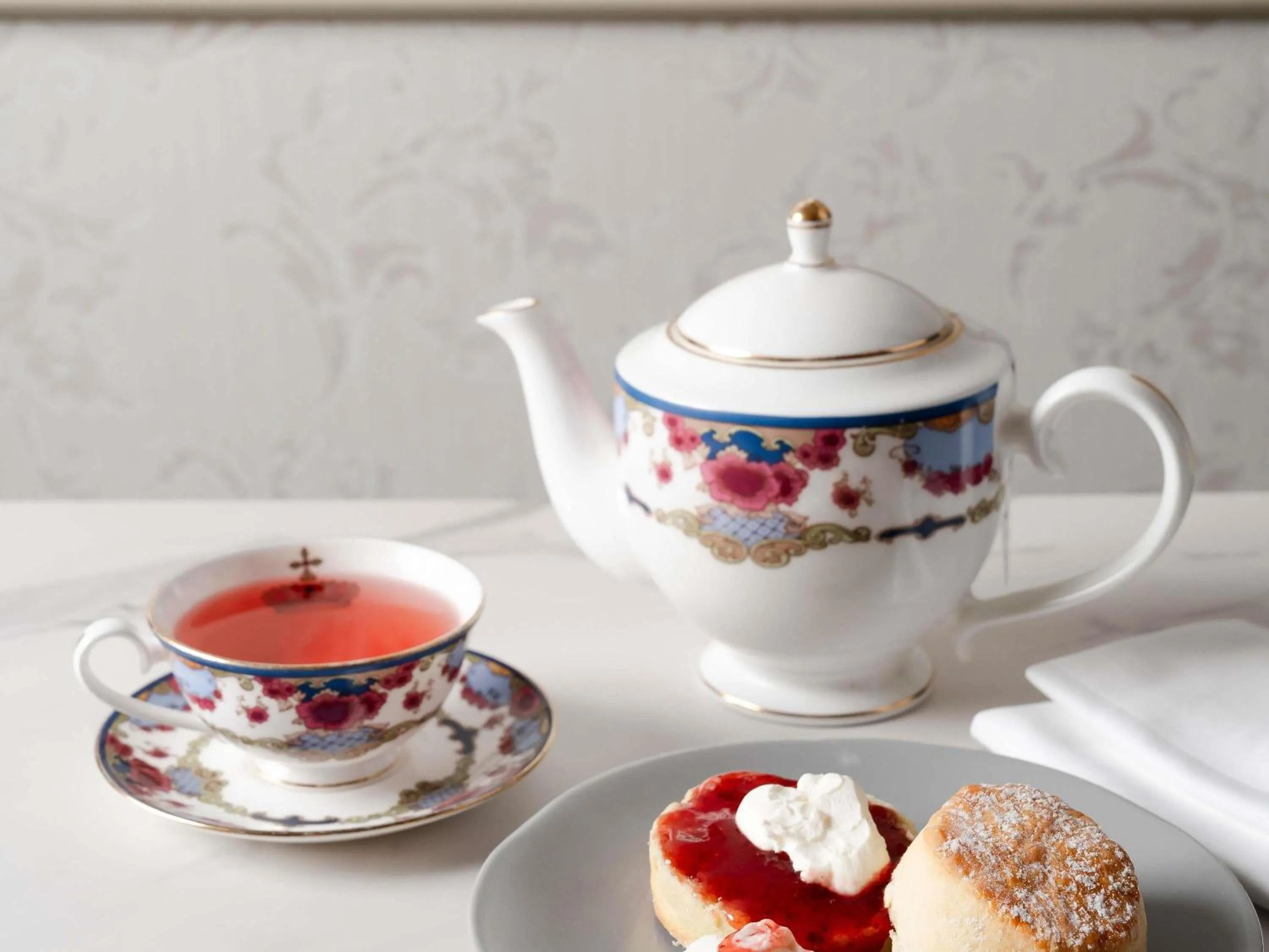 Restaurant/places to eat in Fairmont Hotel Vancouver