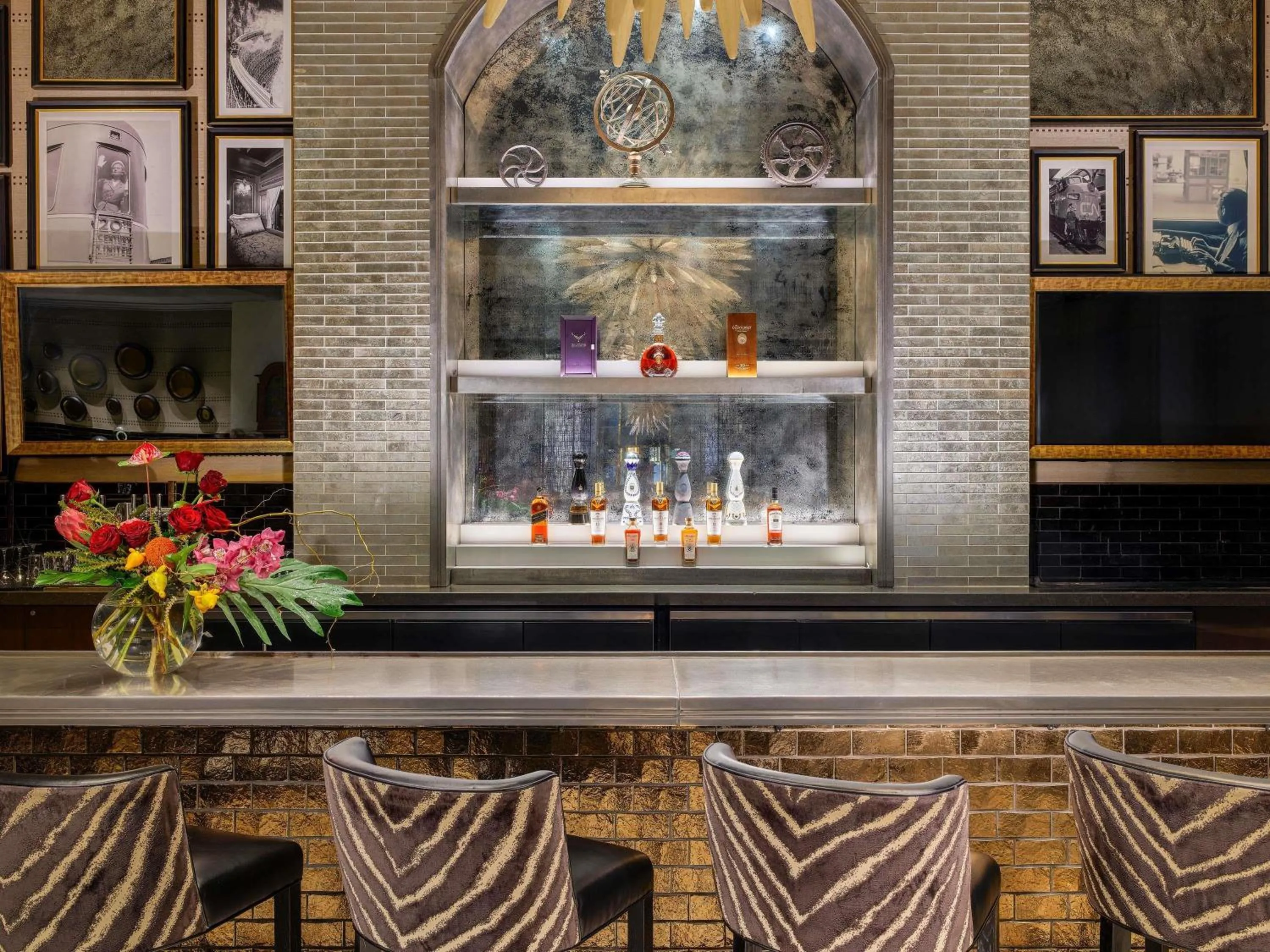 Lounge or bar in Fairmont Hotel Vancouver