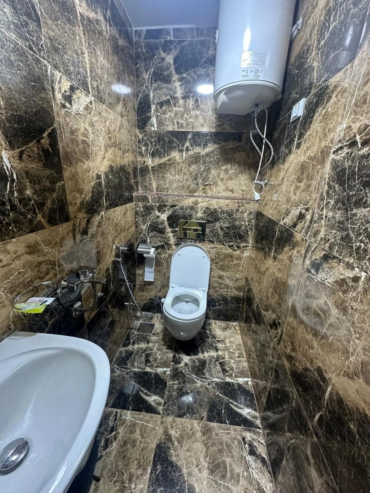 Shower in Pyramids Gardens Boutique Hotel New pyramids Gate