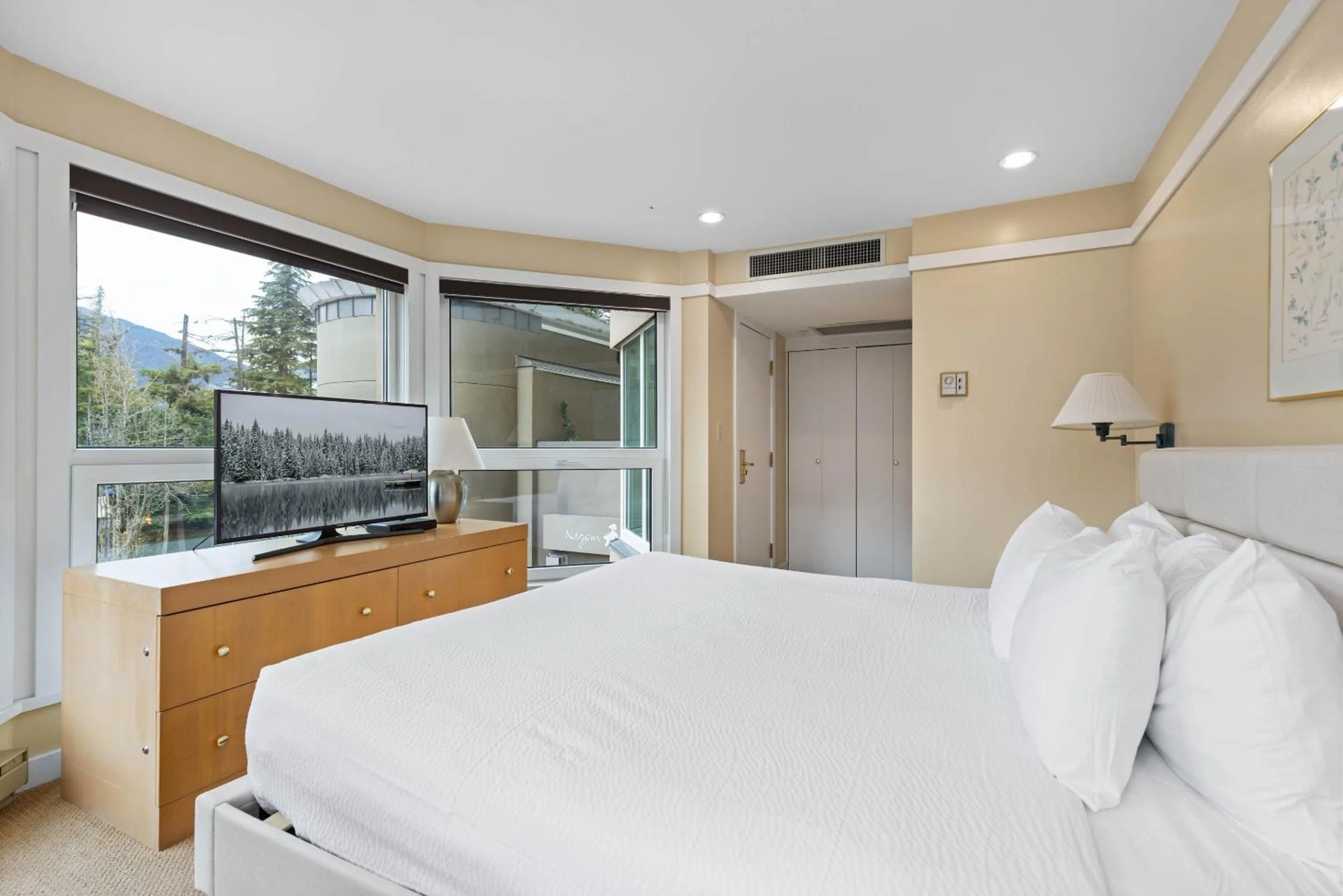 Bed in Le Chamois by Whistler Premier