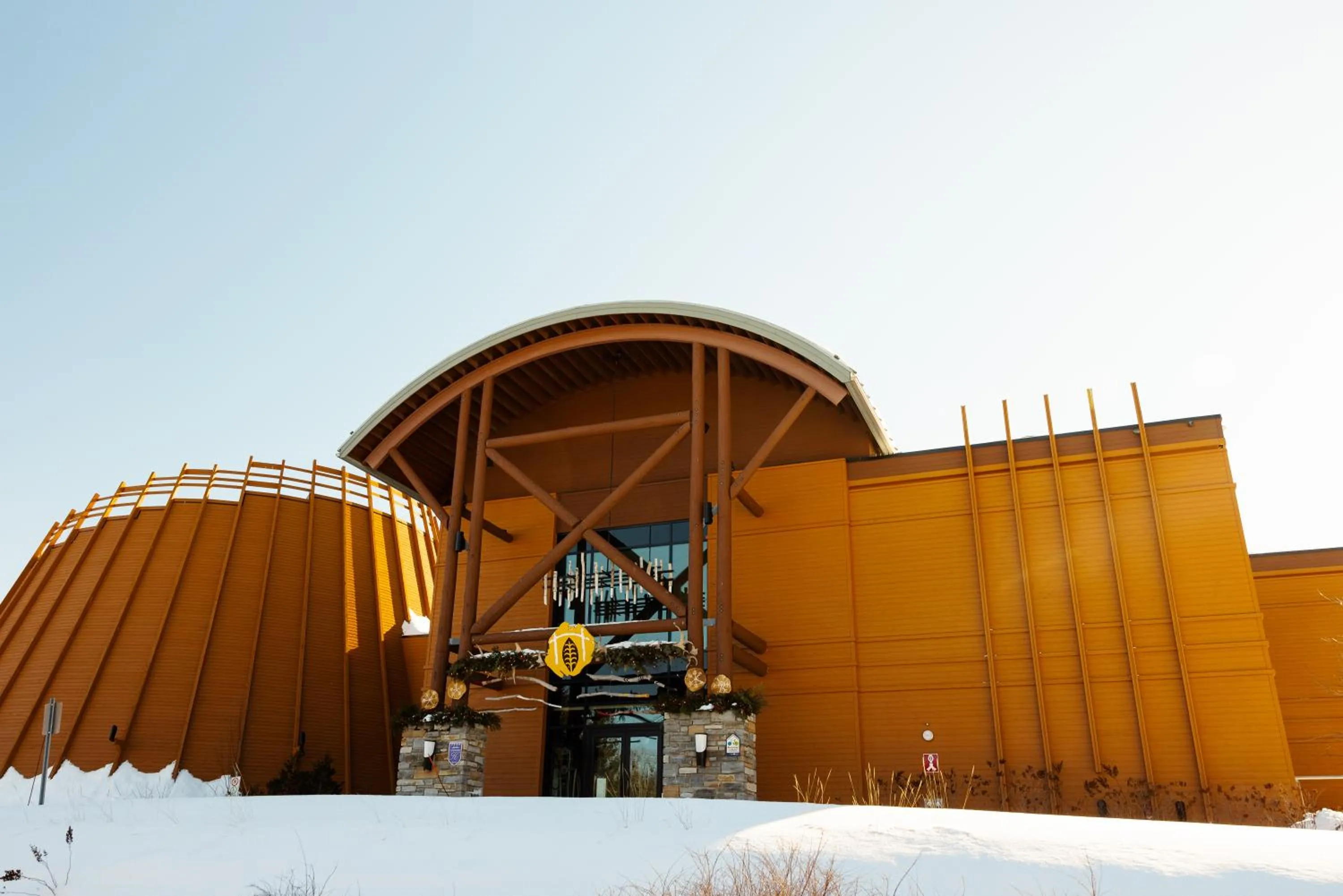 Property building in Hôtel-Musée Premières Nations