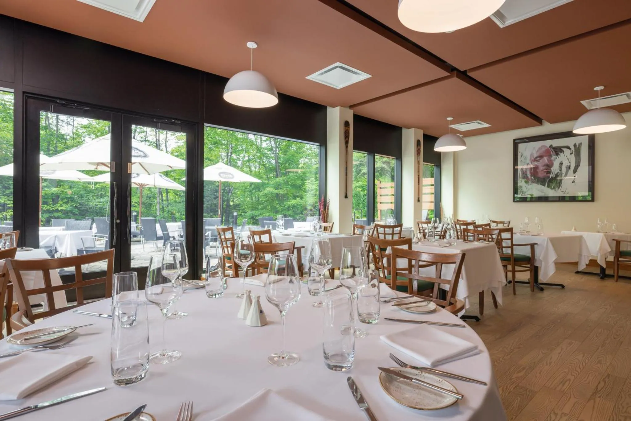 Restaurant/places to eat in Hôtel-Musée Premières Nations