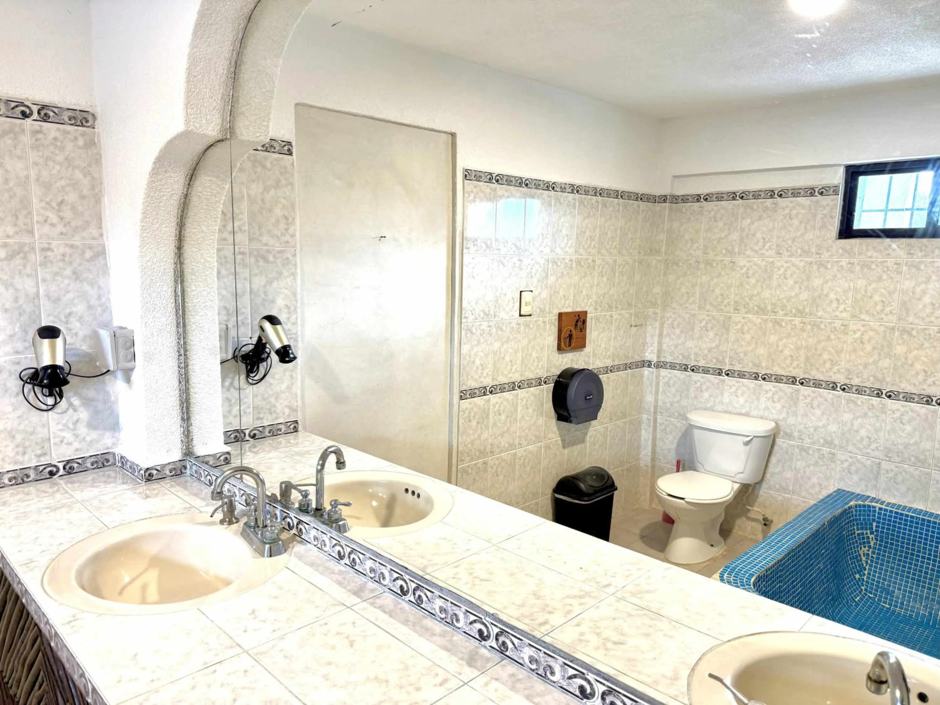 Bathroom in Hostel Oryx Tulum