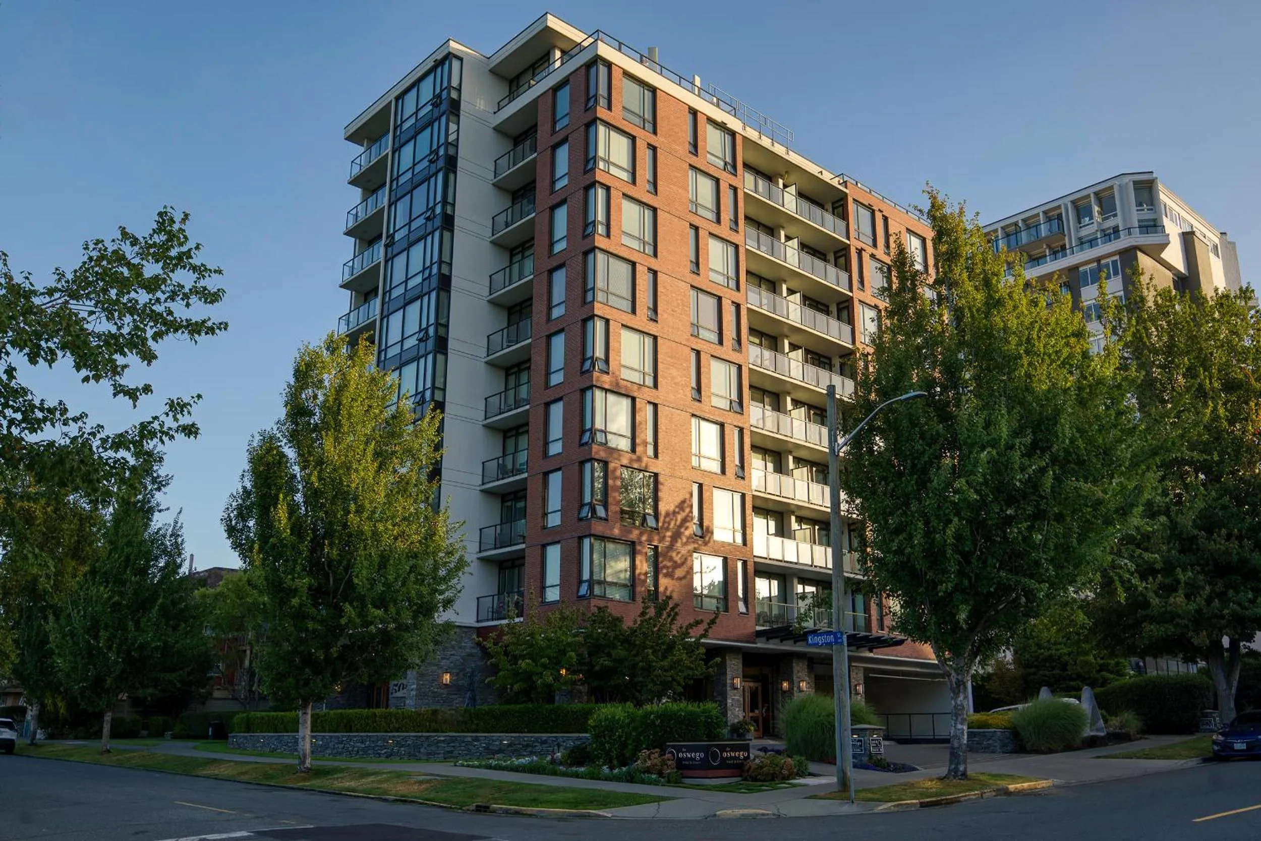 Property building in Oswego Hotel