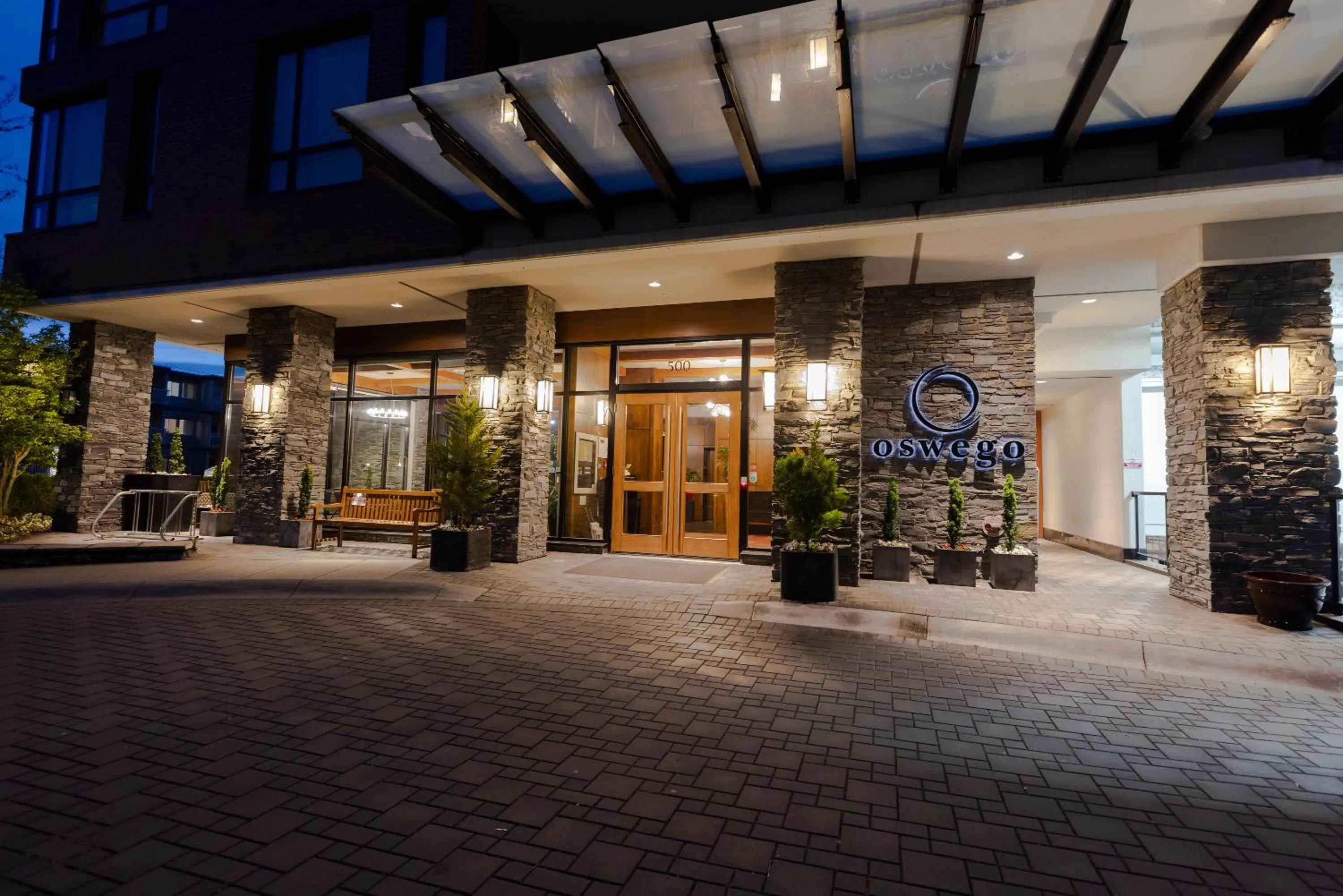 Property building in Oswego Hotel