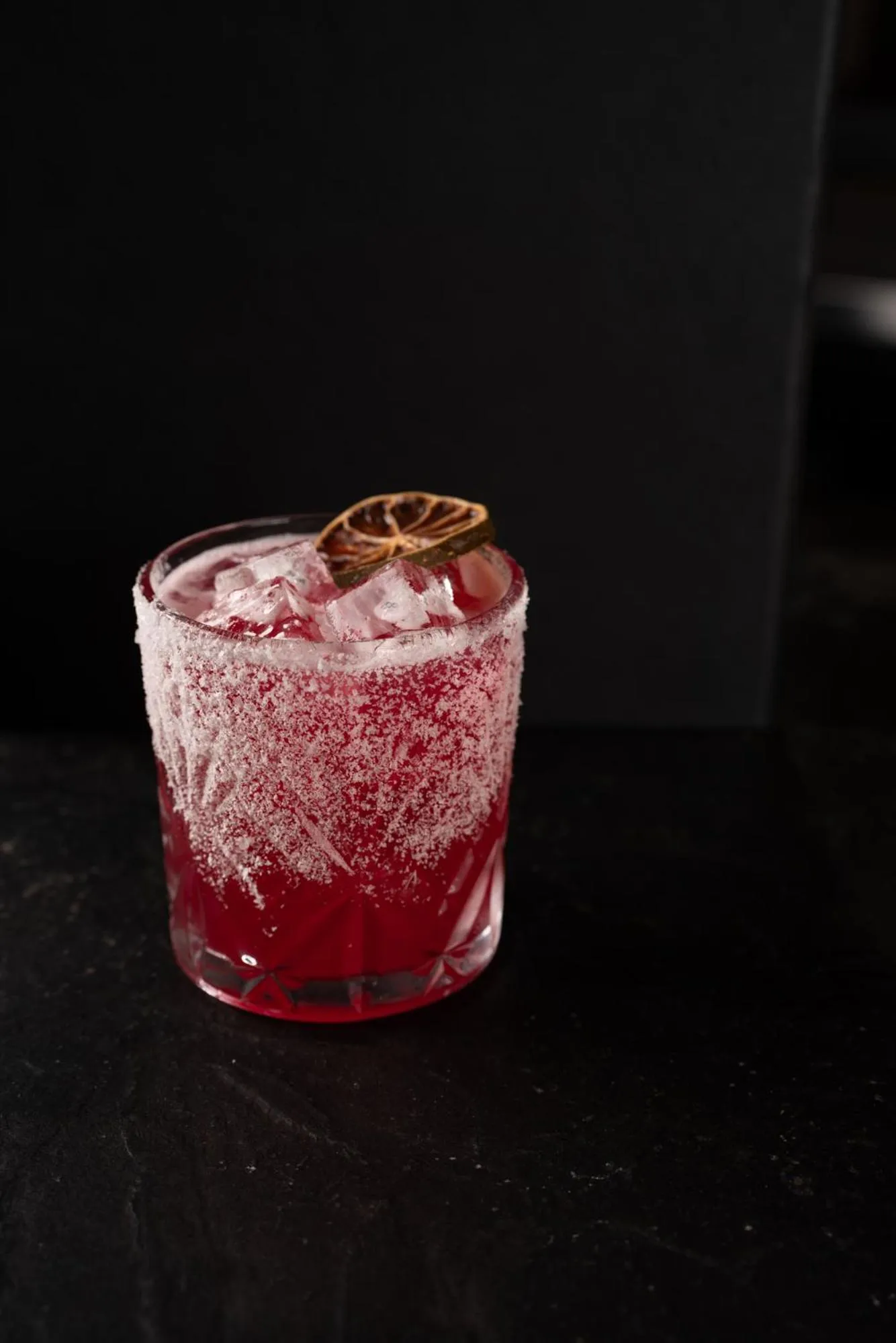 Restaurant/places to eat in Oswego Hotel