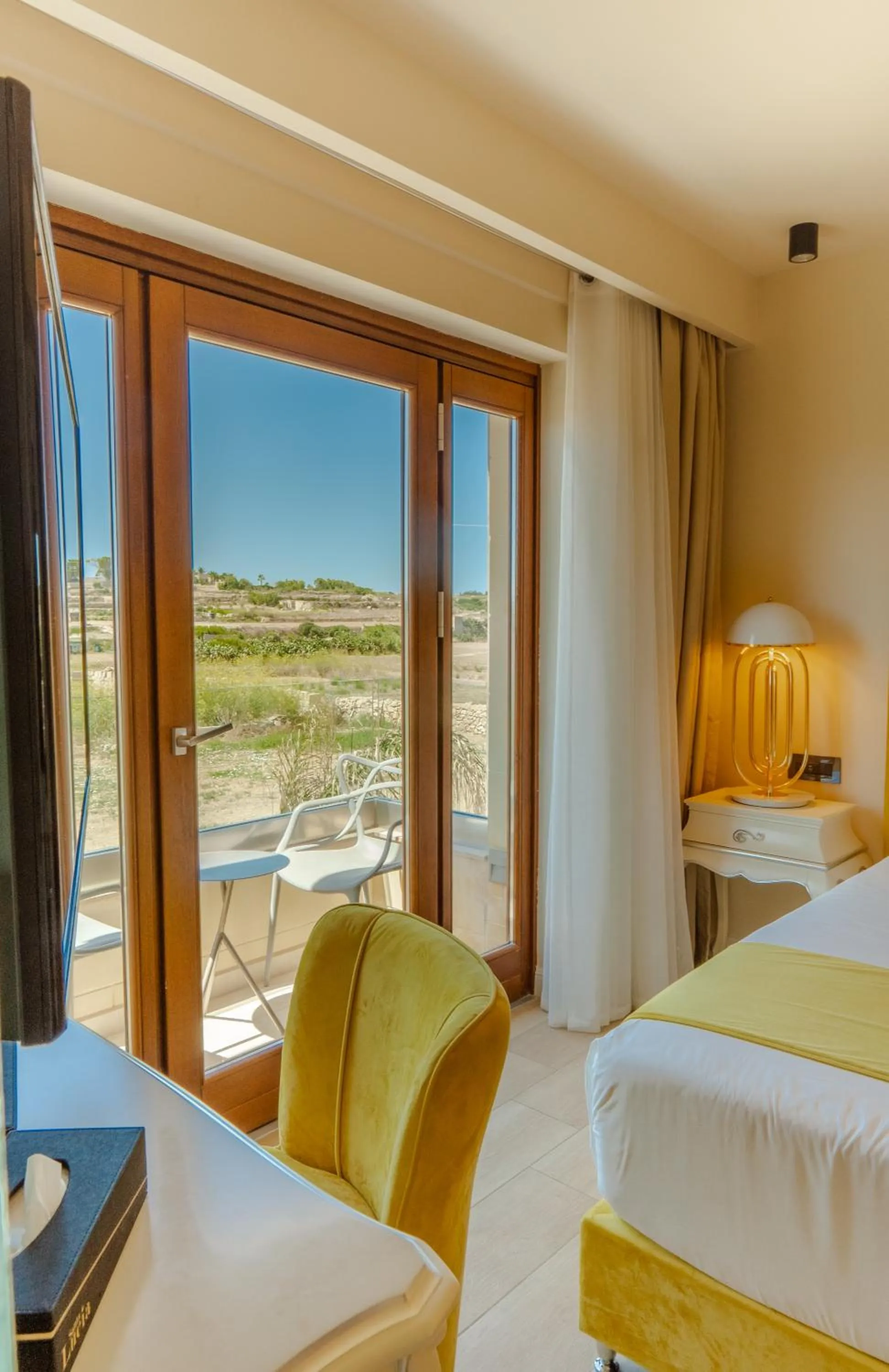 Bed in Santa Lucia Boutique Hotel