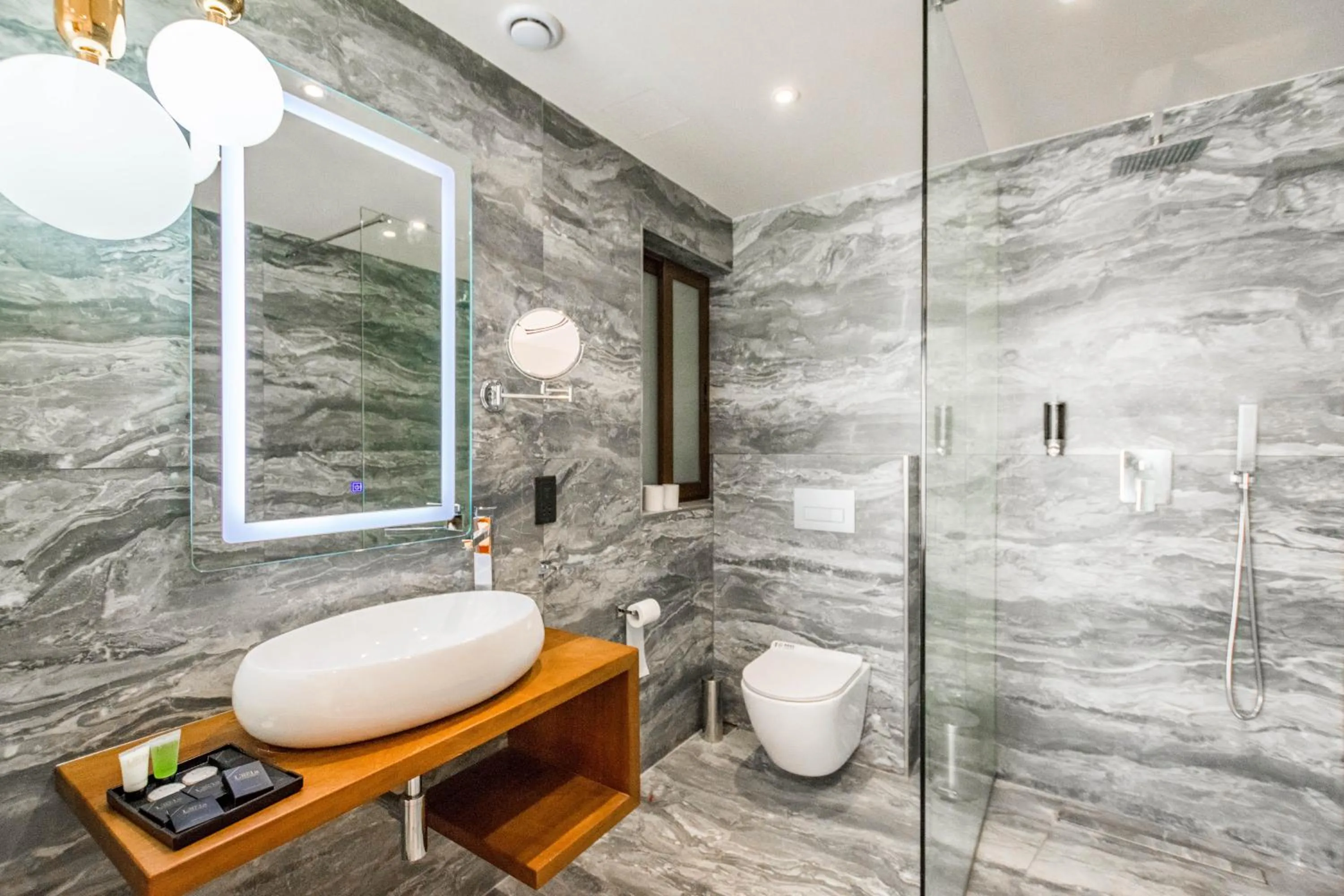 Shower in Santa Lucia Boutique Hotel