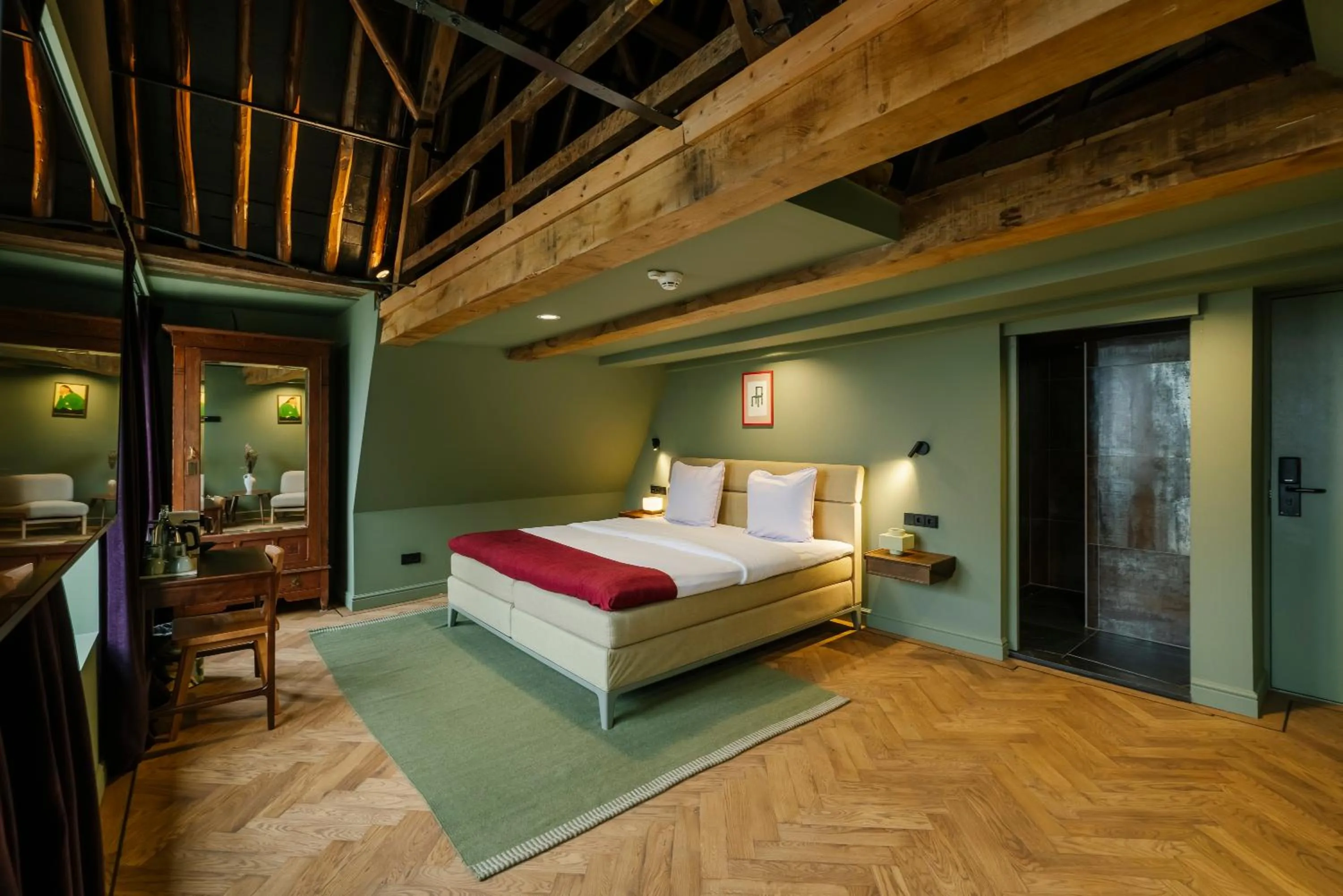 Bed in MAF Haarlem Boutique Hotel