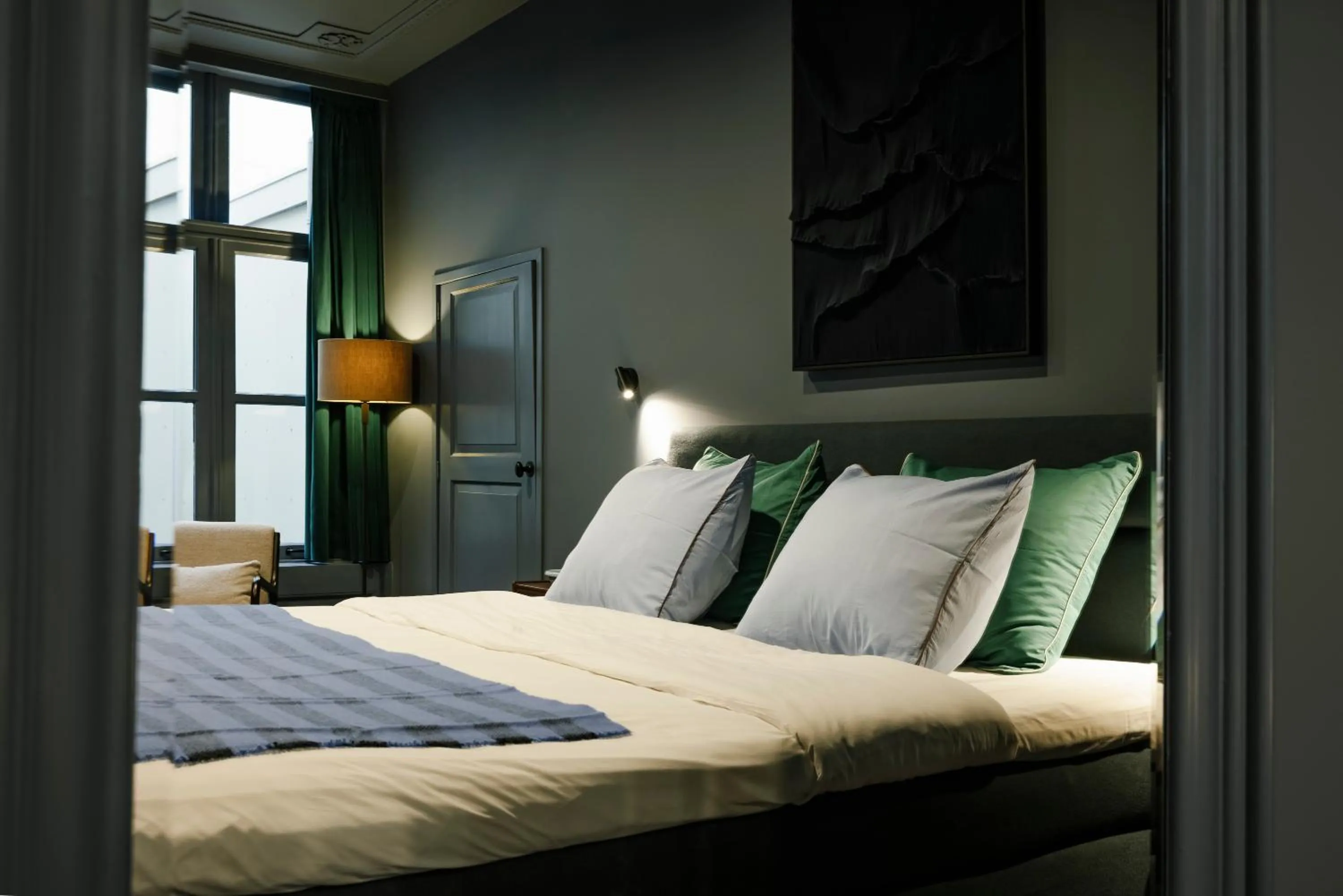Bed in MAF Haarlem Boutique Hotel