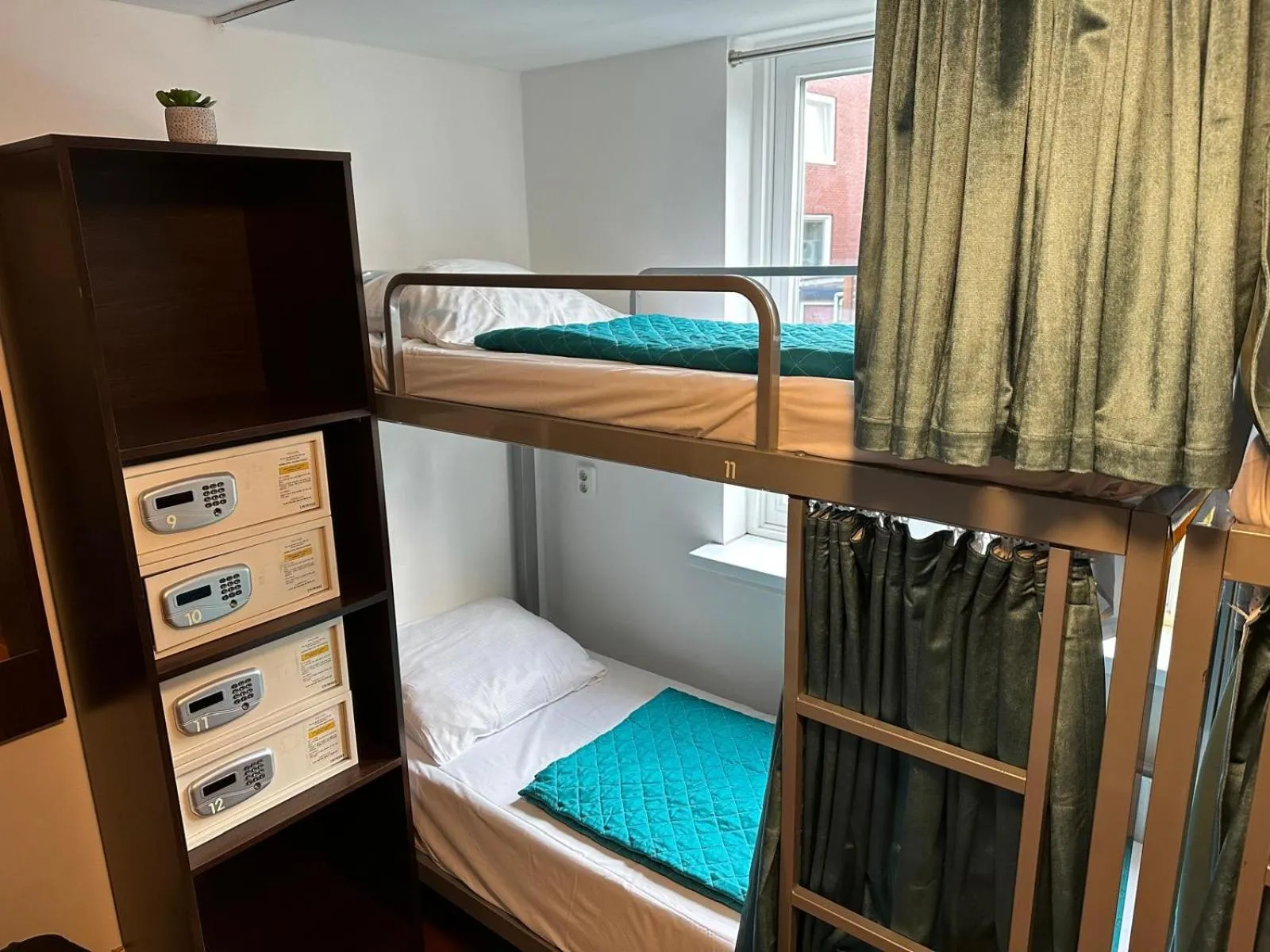 Bed in Room Mate Hostel Amsterdam Zaandam