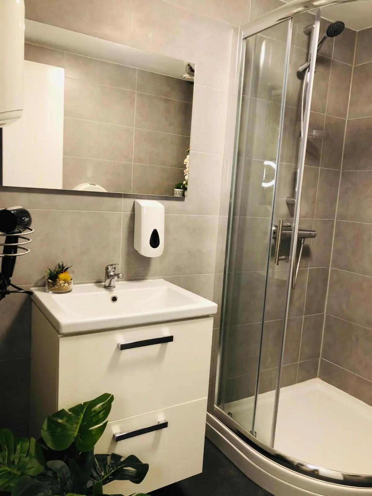 Bathroom in Room Mate Hostel Amsterdam Zaandam