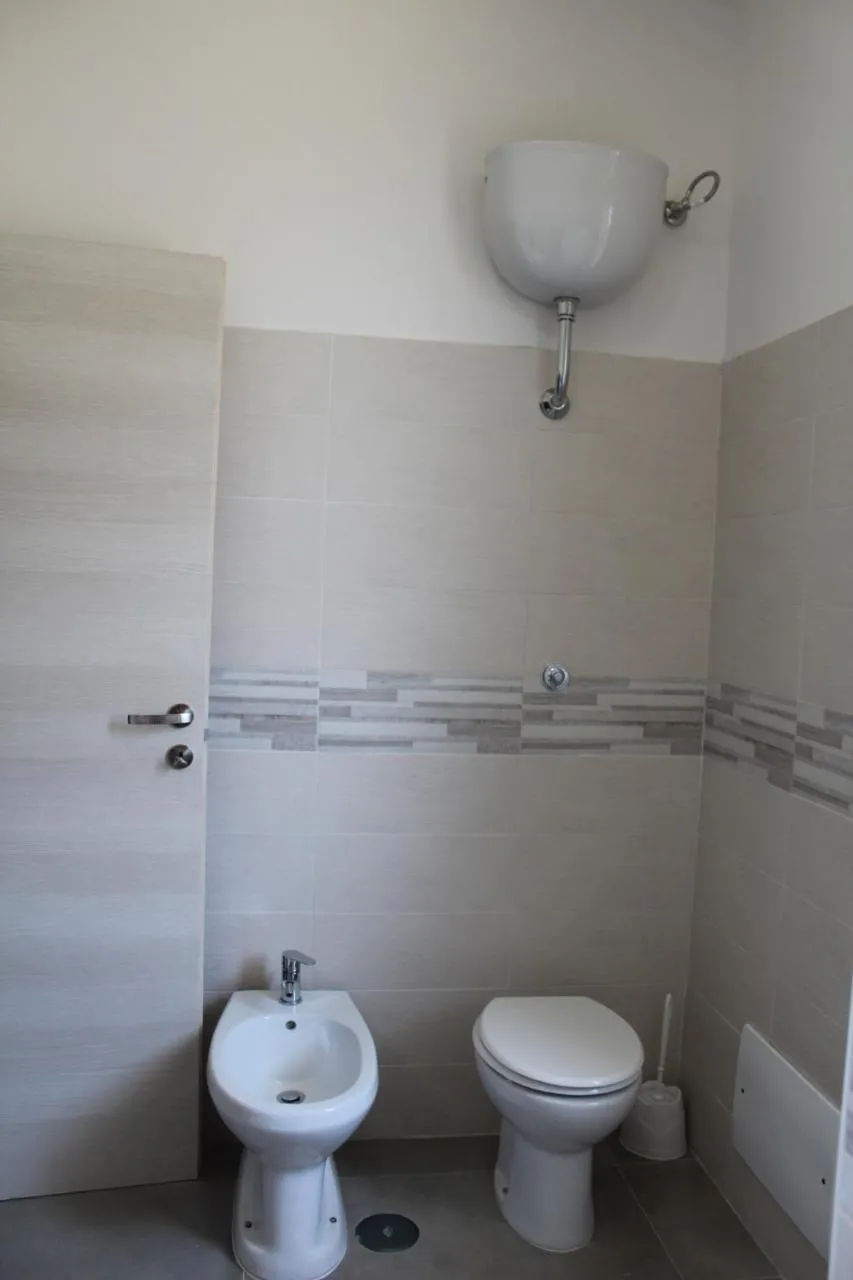 Double or Twin Room with Shared Bathroom in Il giardino del casciar