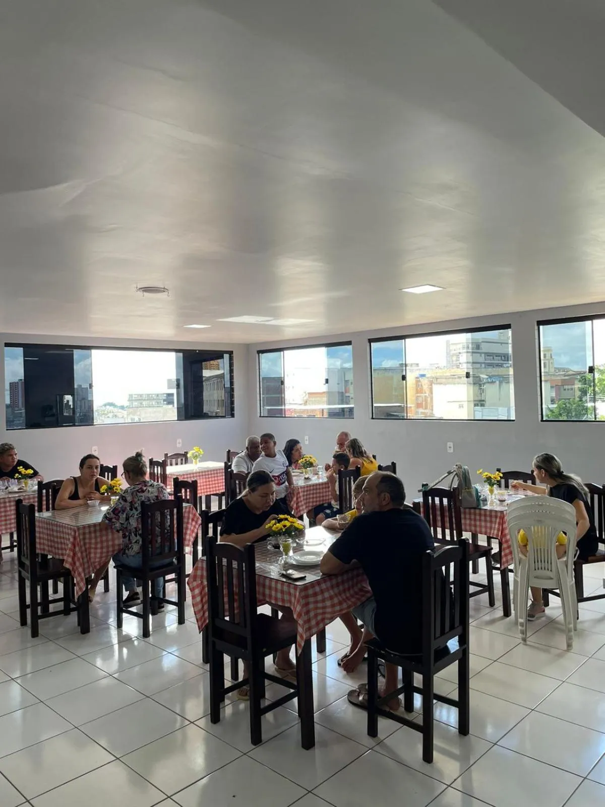 Restaurant/places to eat in Hotel Pousada Acauã Acesso através de escadas