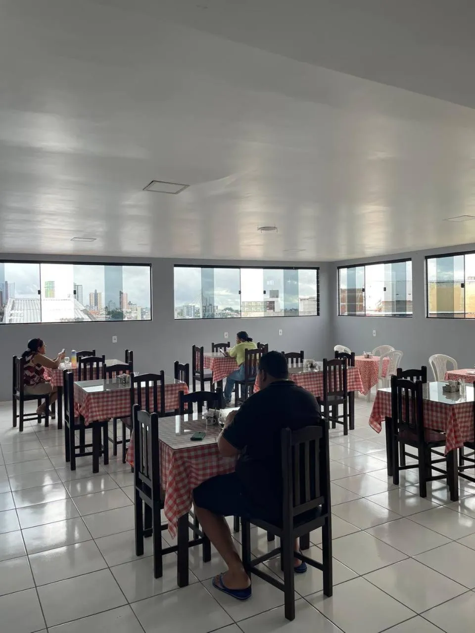 Restaurant/places to eat in Hotel Pousada Acauã Acesso através de escadas