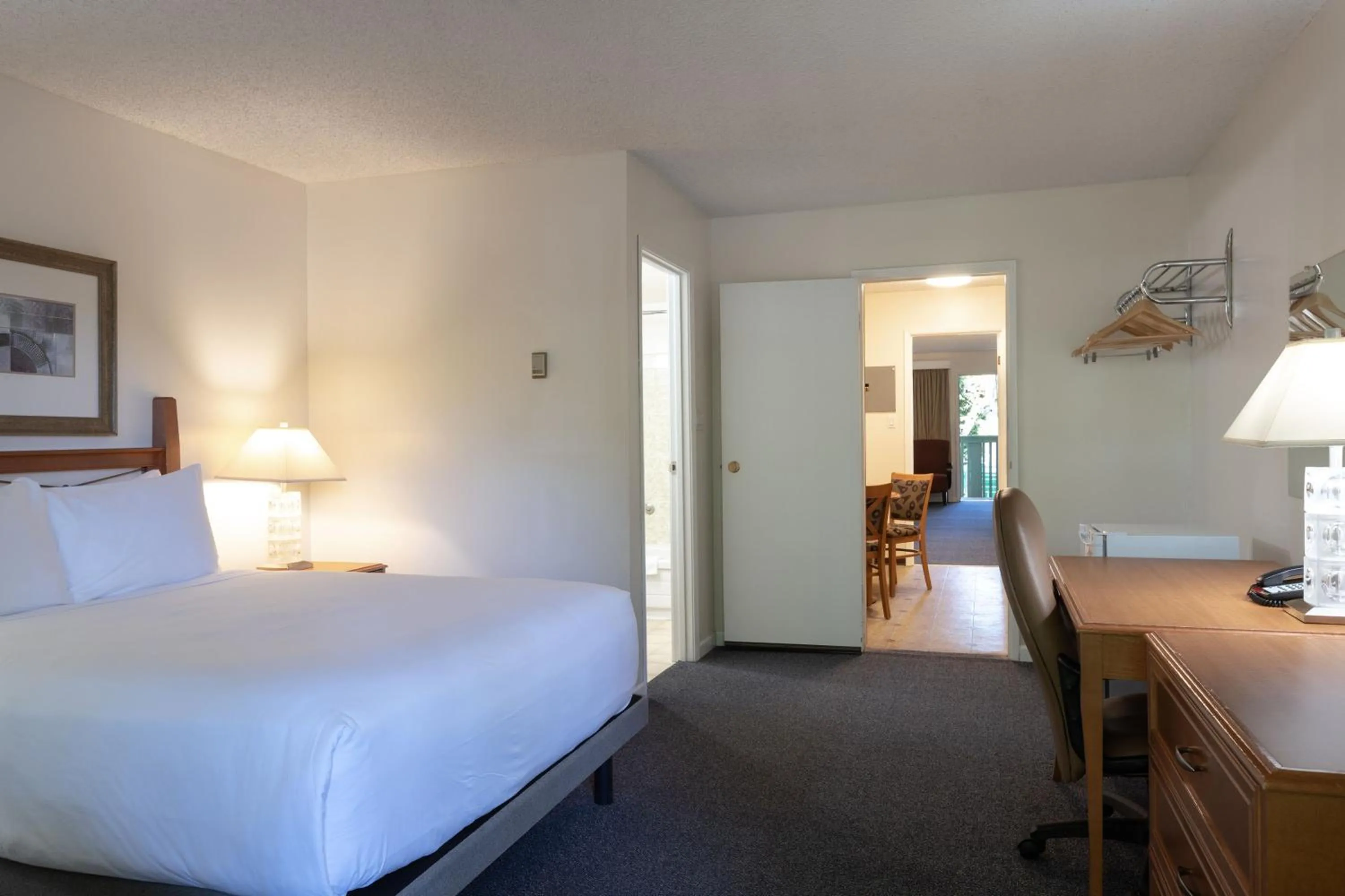 Other, Bed in Robin Hood Inn and Suites