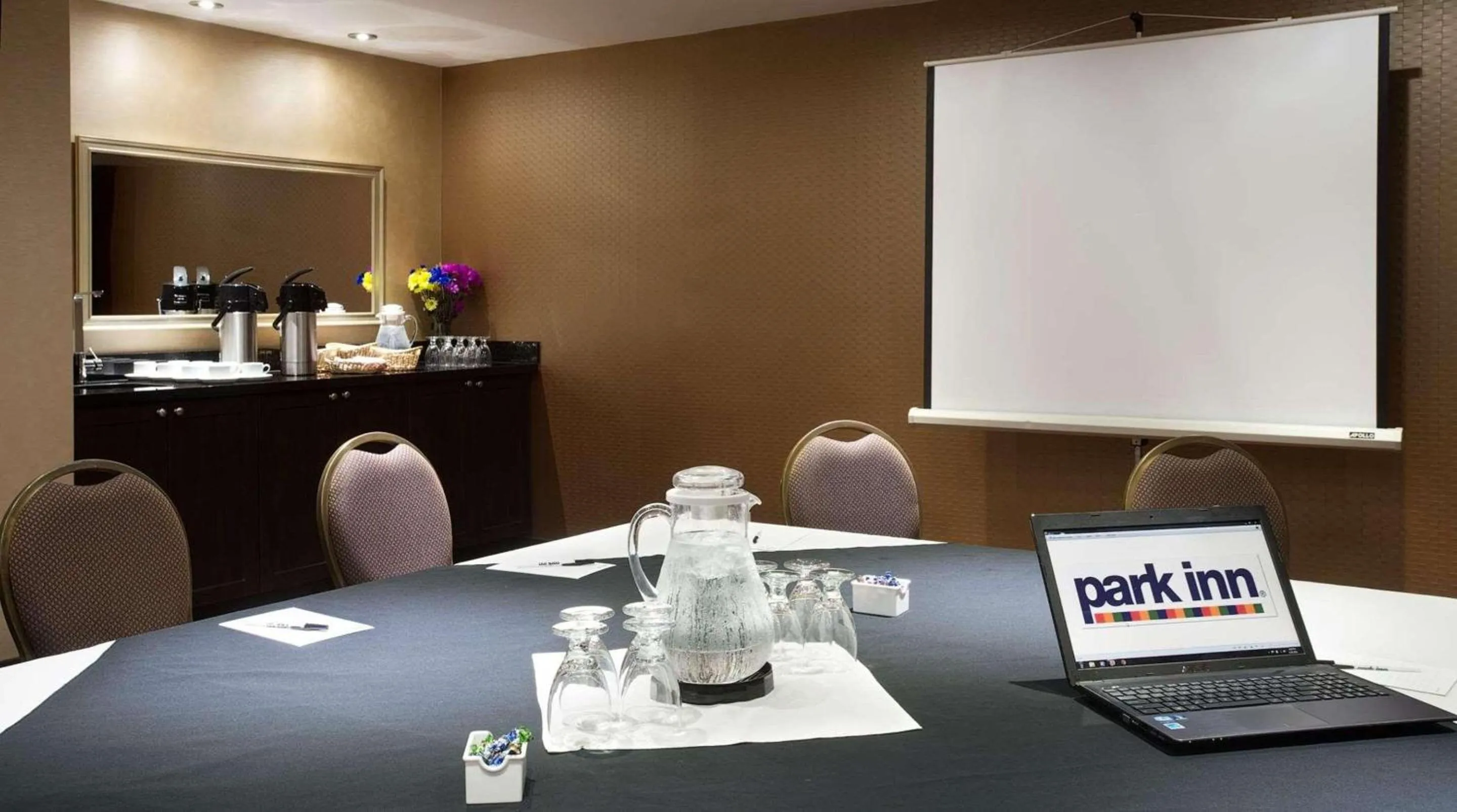 Meeting/conference room in Park Inn by Radisson Toronto-Markham
