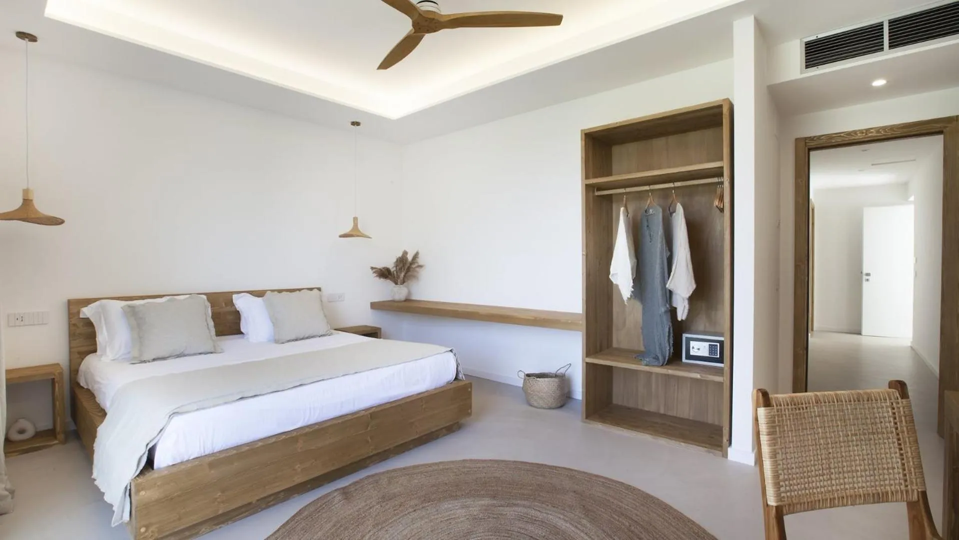 Bedroom, Bed in Maya Beach Resort