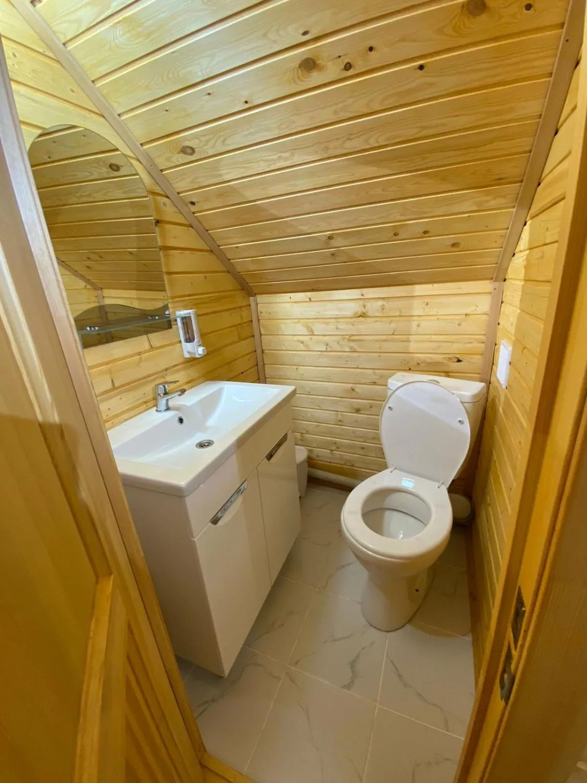 Toilet in Eco hotel & restaurant "SKALA"