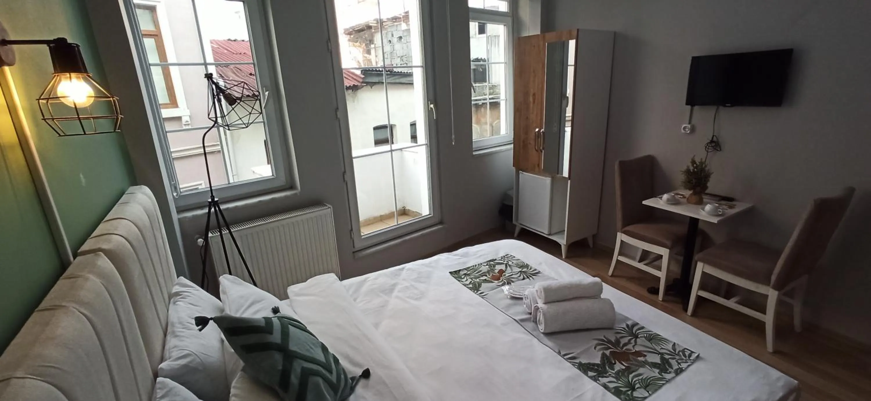 Bed in Taxim Starlight Hotel