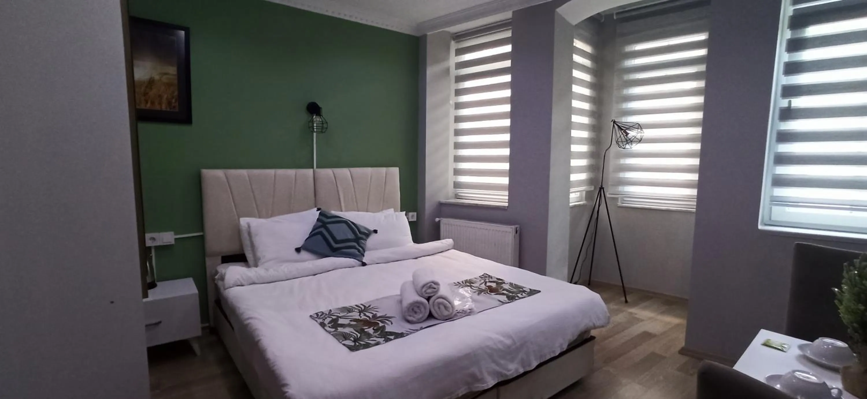 Bed in Taxim Starlight Hotel