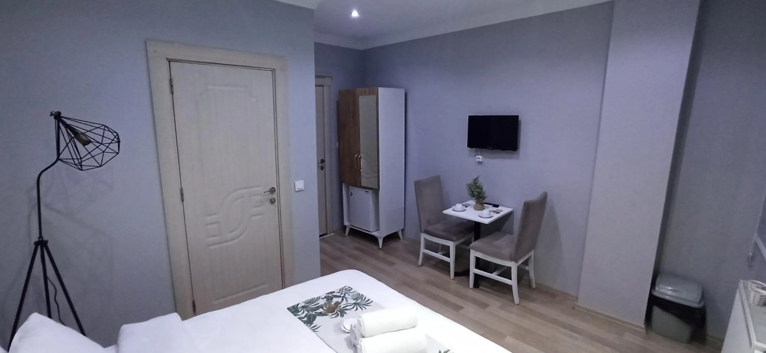 Bed in Taxim Starlight Hotel