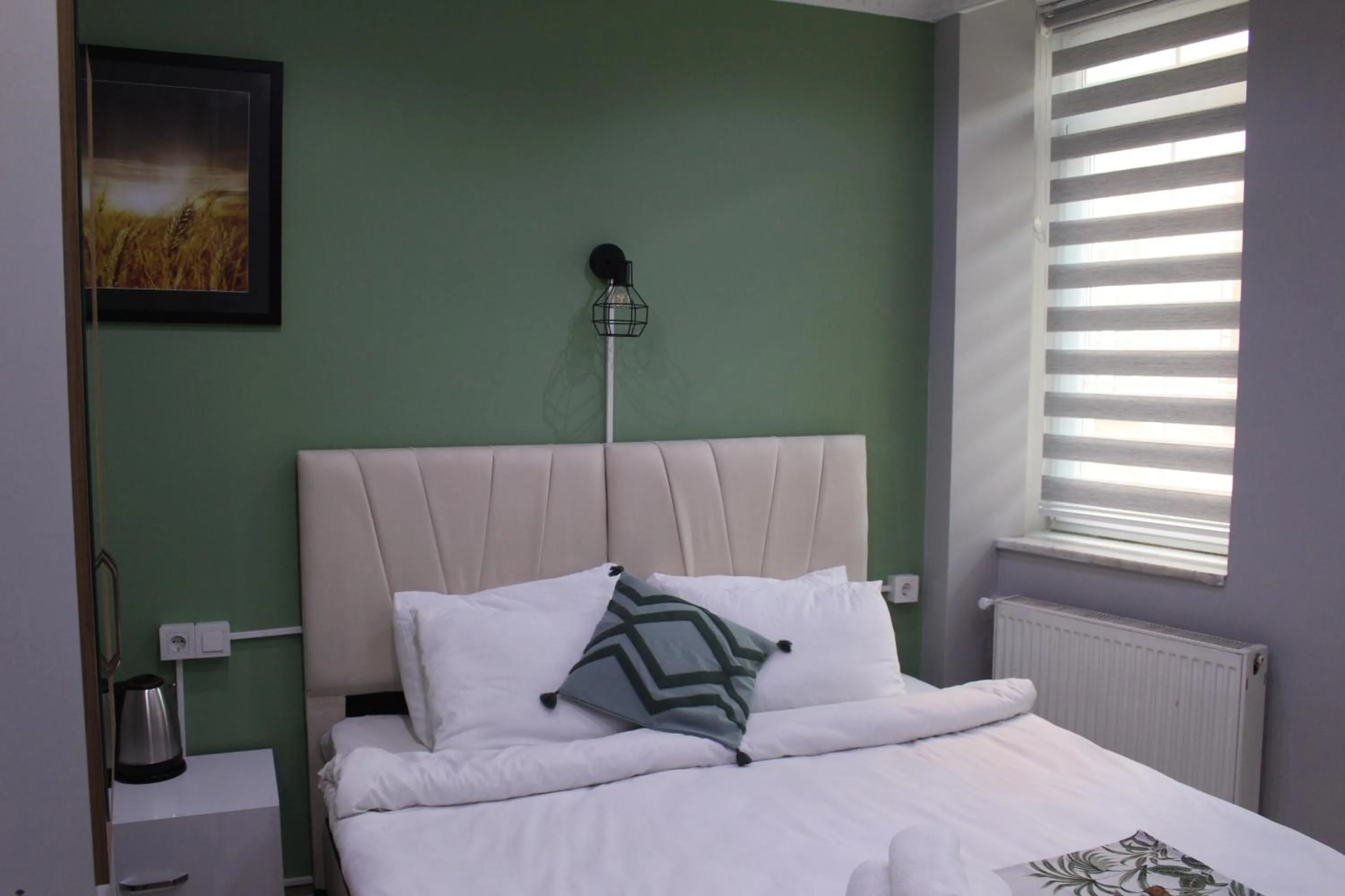 Bed in Taxim Starlight Hotel