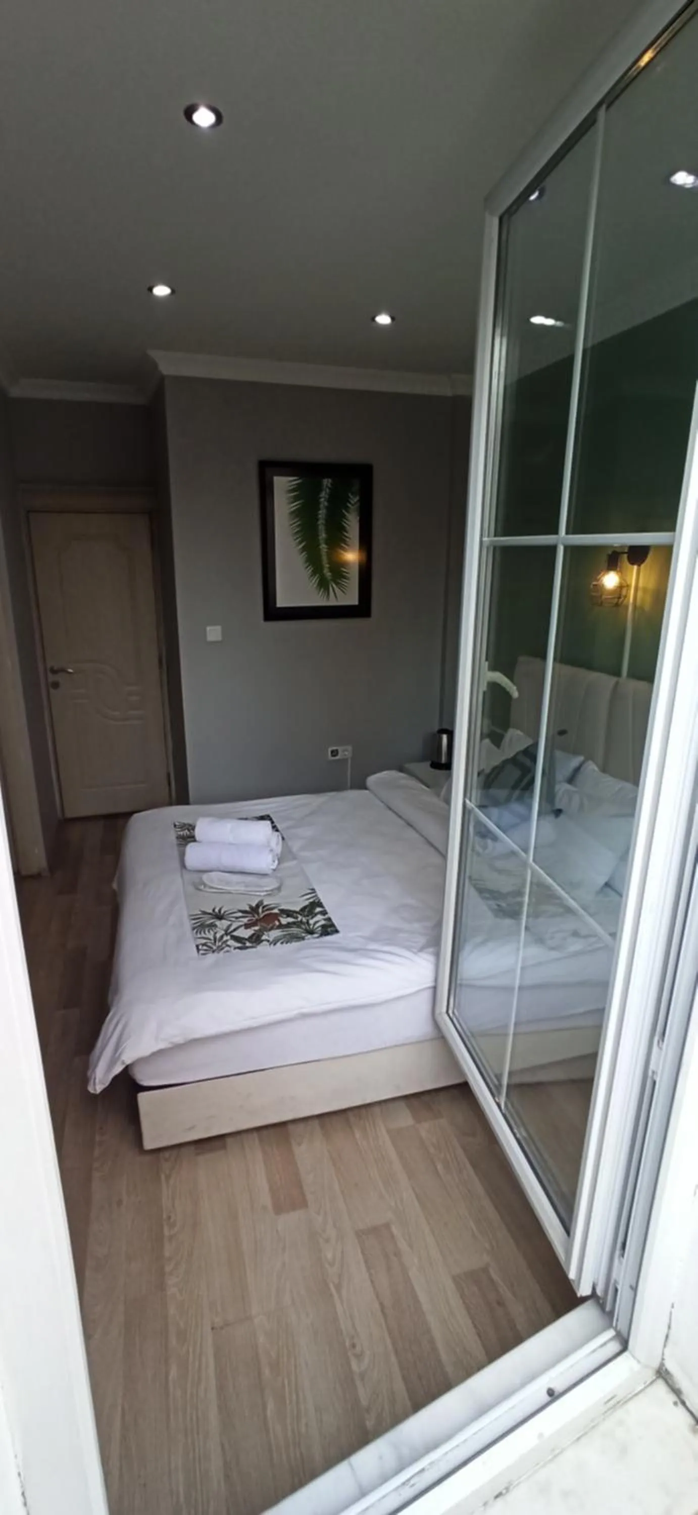 Bed in Taxim Starlight Hotel