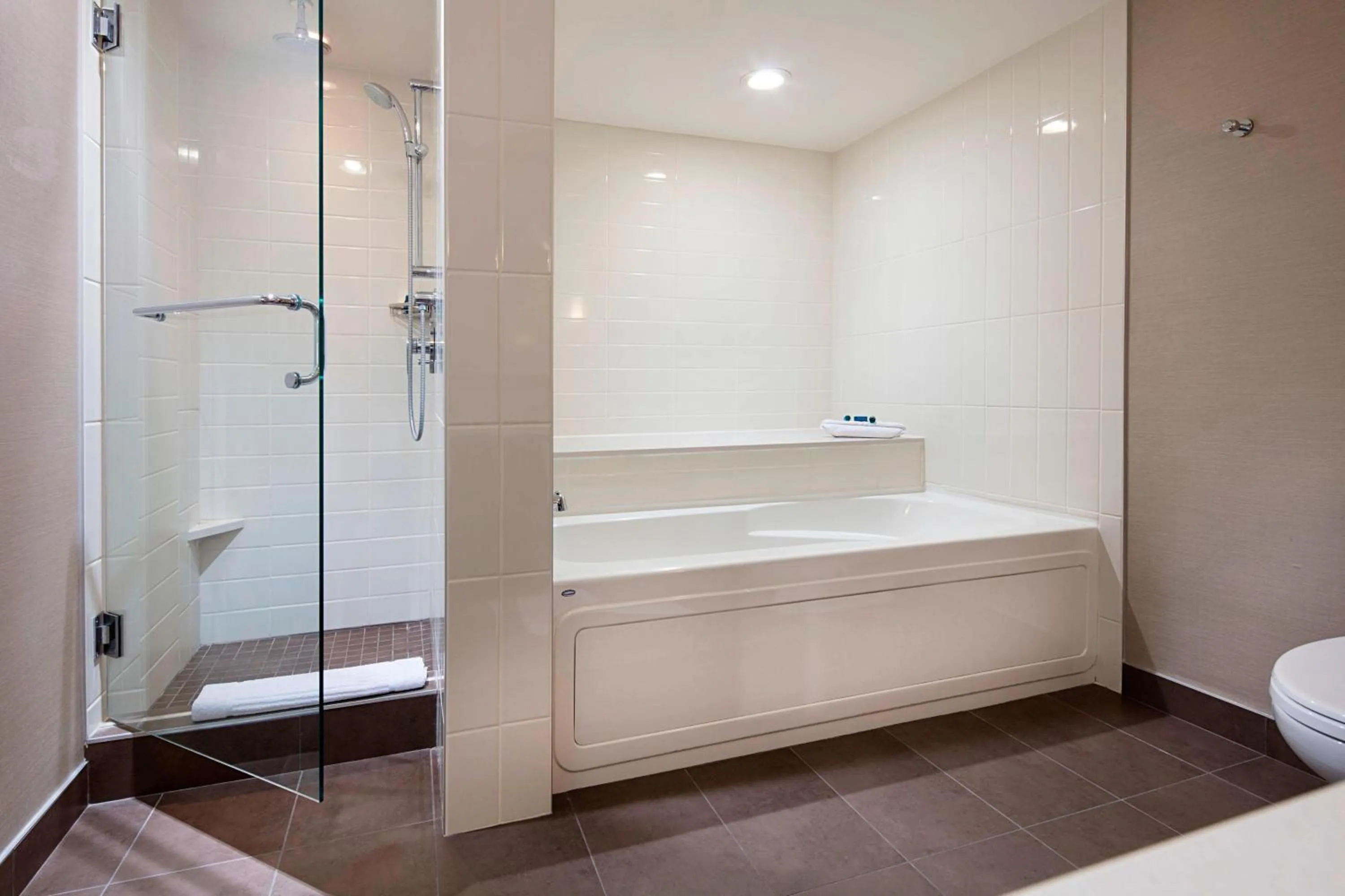 Bathroom in Delta Hotels by Marriott Edmonton South Conference Centre