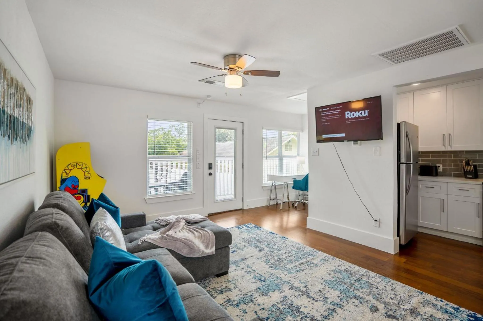 Living room in Universal Apartment at East Downtown