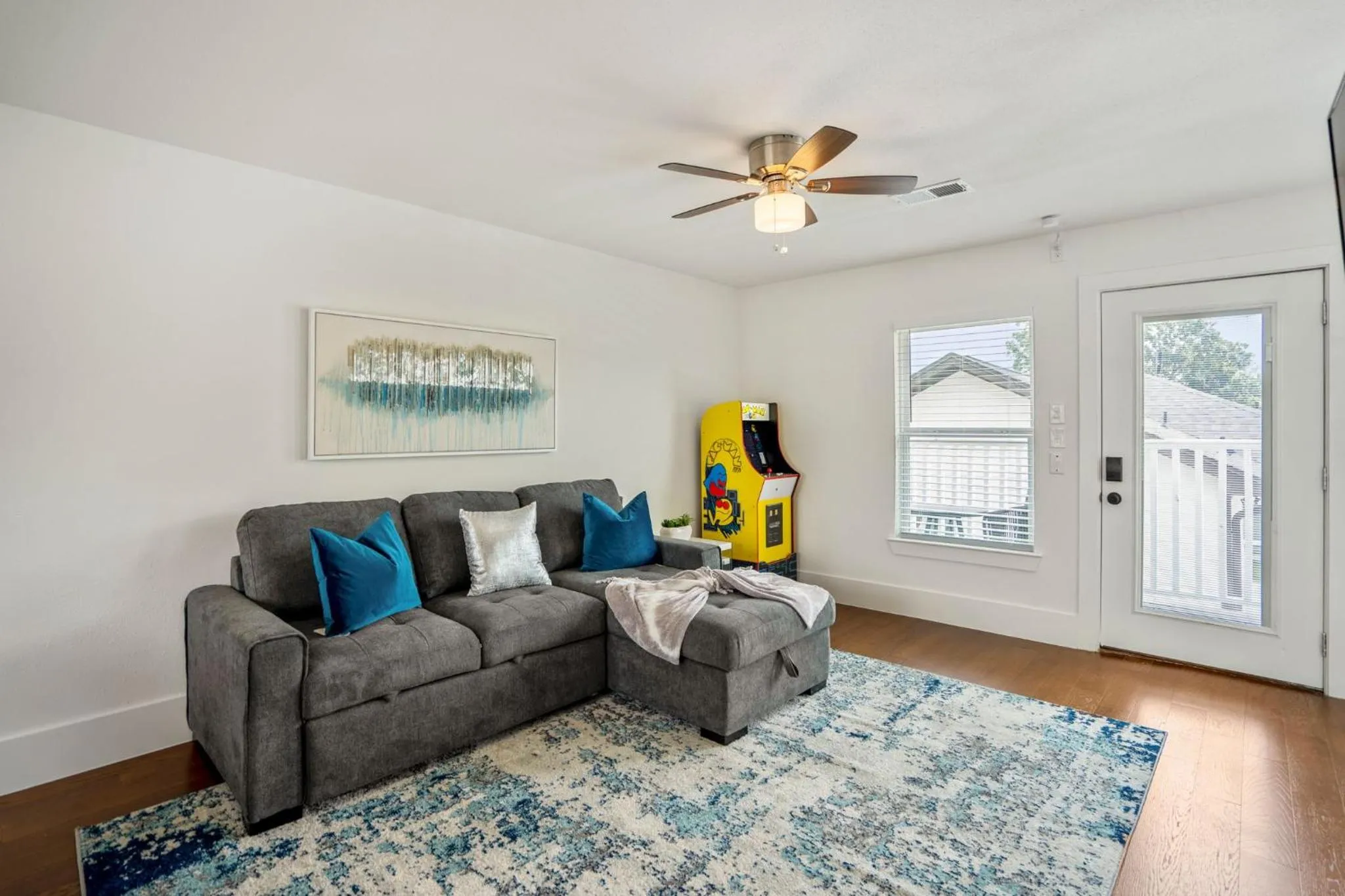 Living room in Universal Apartment at East Downtown