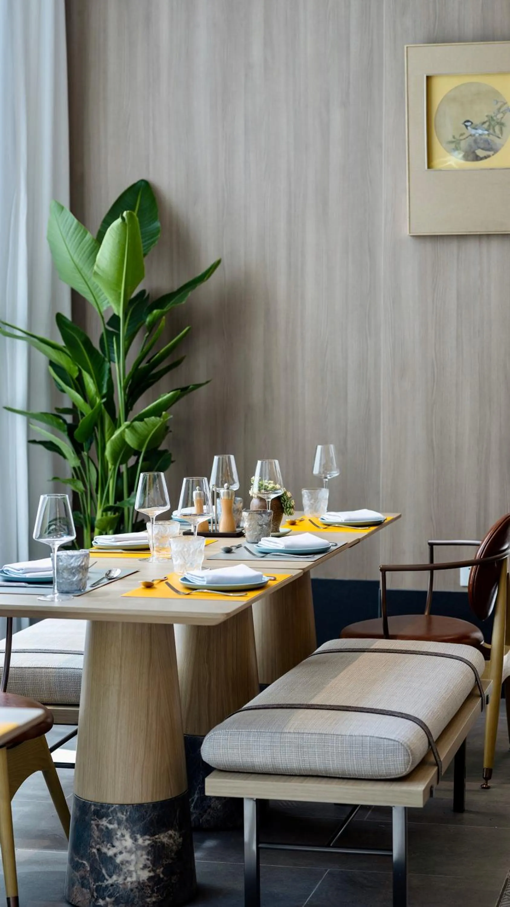 Restaurant/places to eat in Hotel Maree