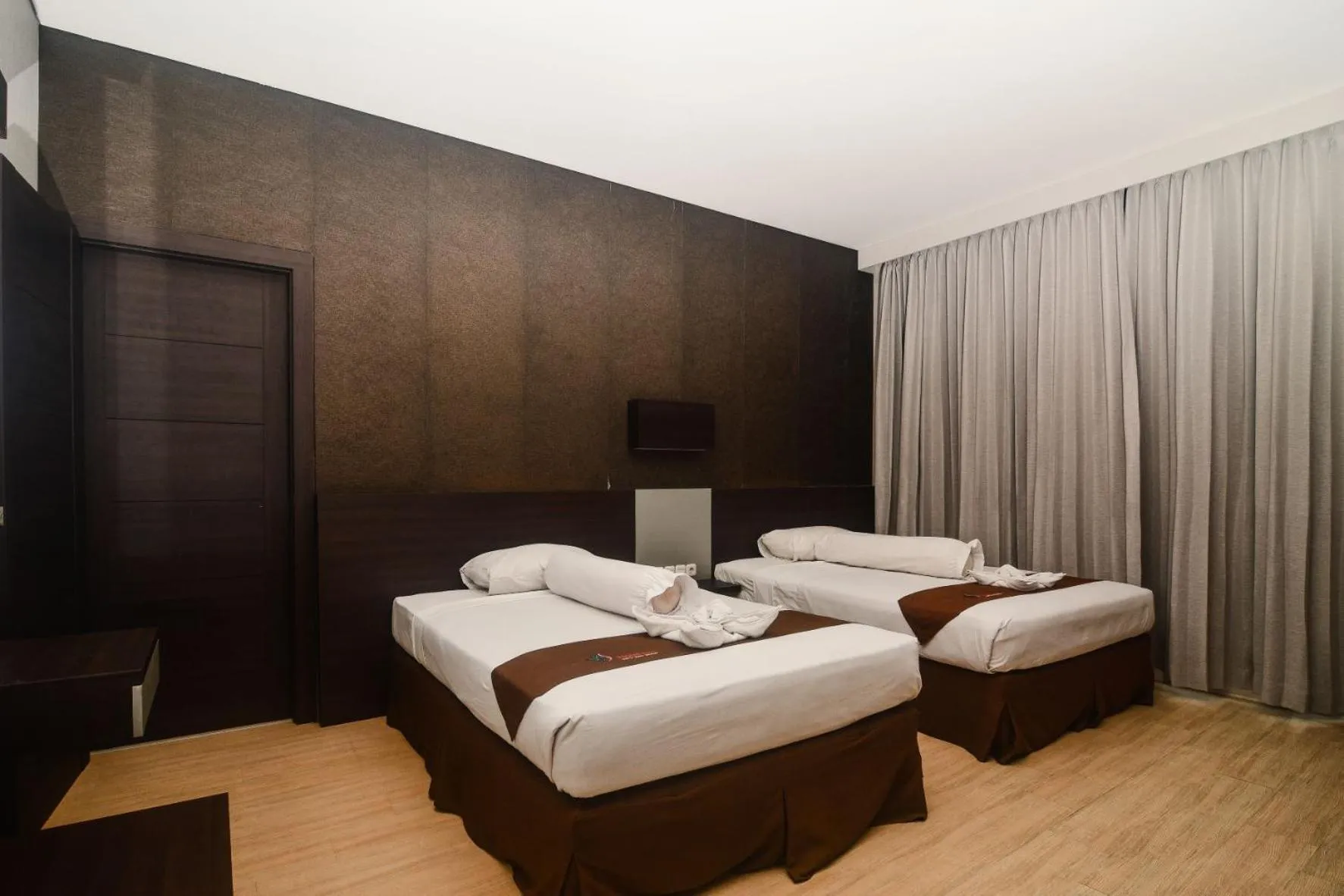 Bed in Batusuki Resort & Hotel